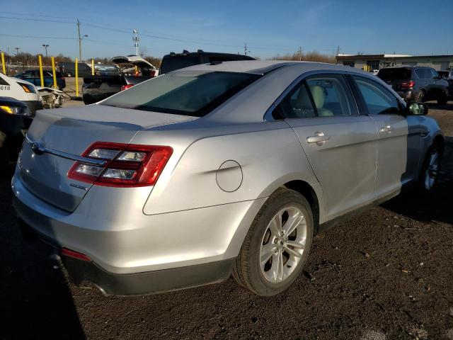  FORD TAURUS 2018 Сріблястий