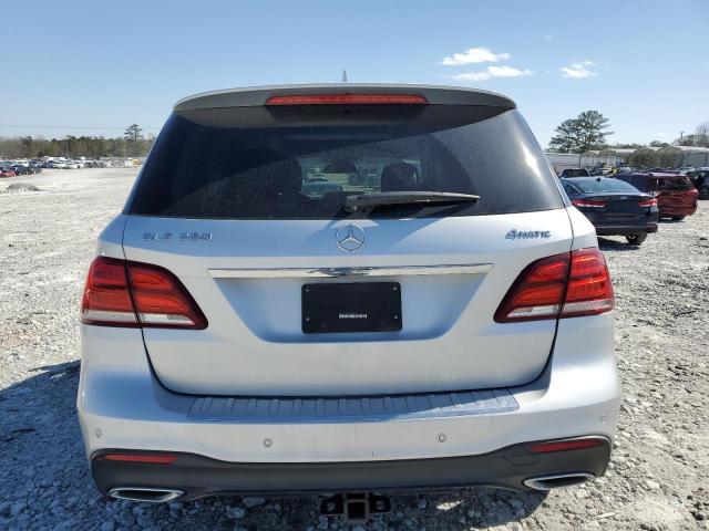  MERCEDES-BENZ GLE-CLASS 2018 Srebrny