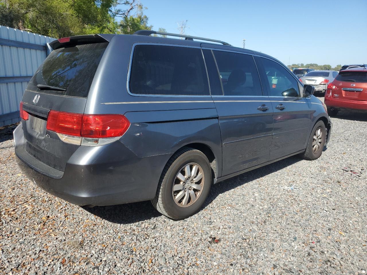 2010 Honda Odyssey - Image 3