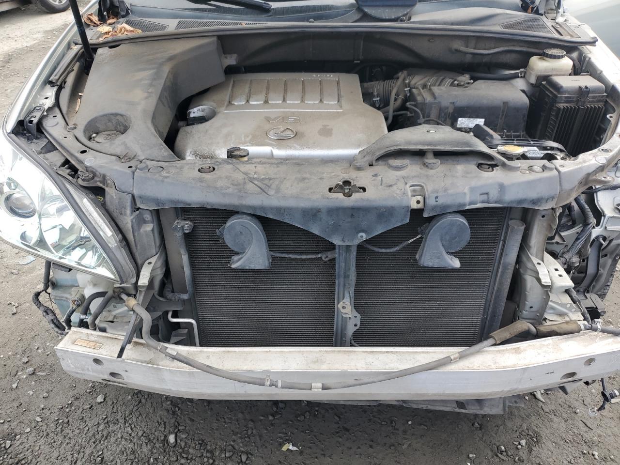 2009 Lexus RX - Image 12