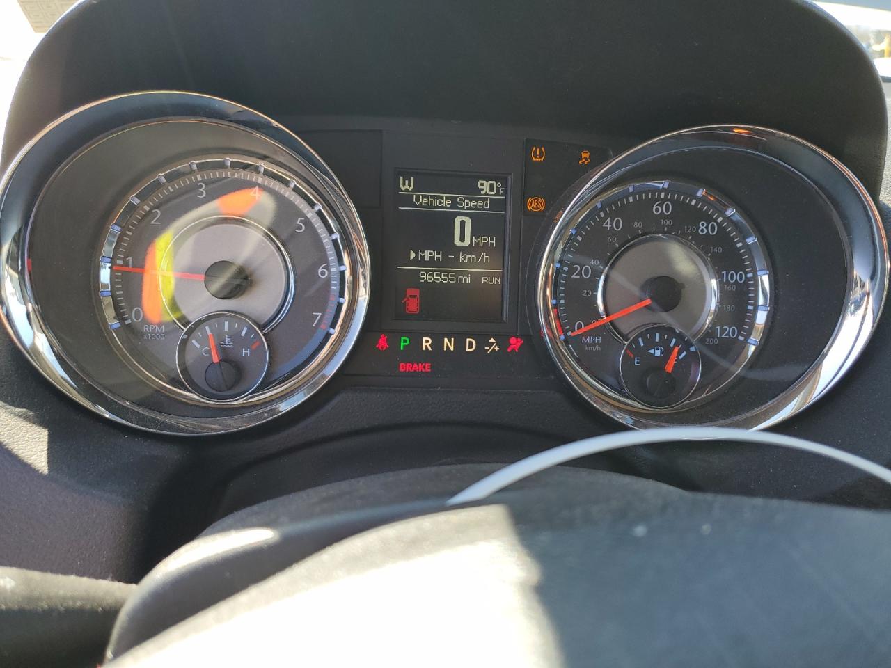 2015 Chrysler Town & Country - Image 9