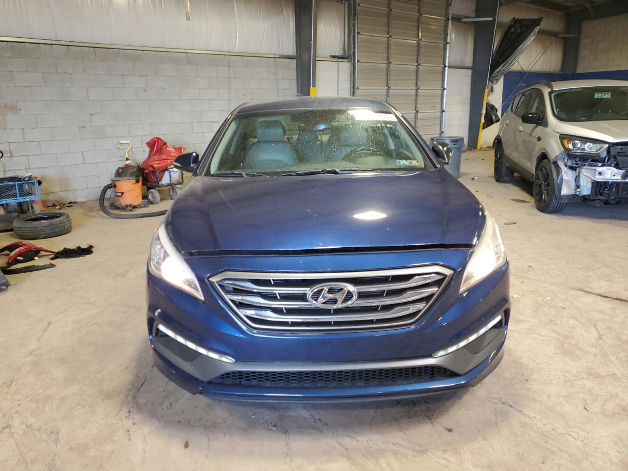 2015 Hyundai Sonata - Image 5
