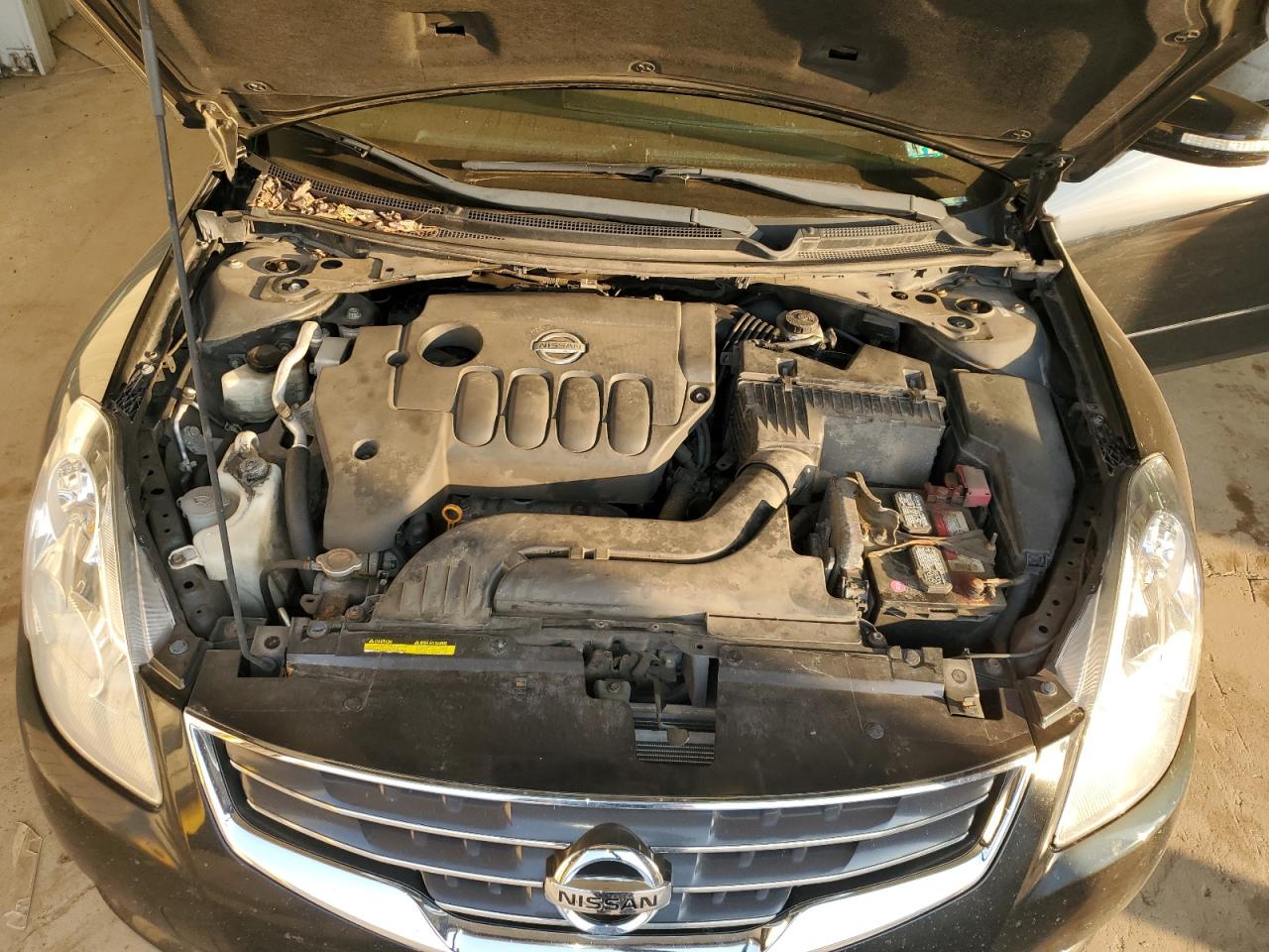 2011 Nissan Altima - Image 11