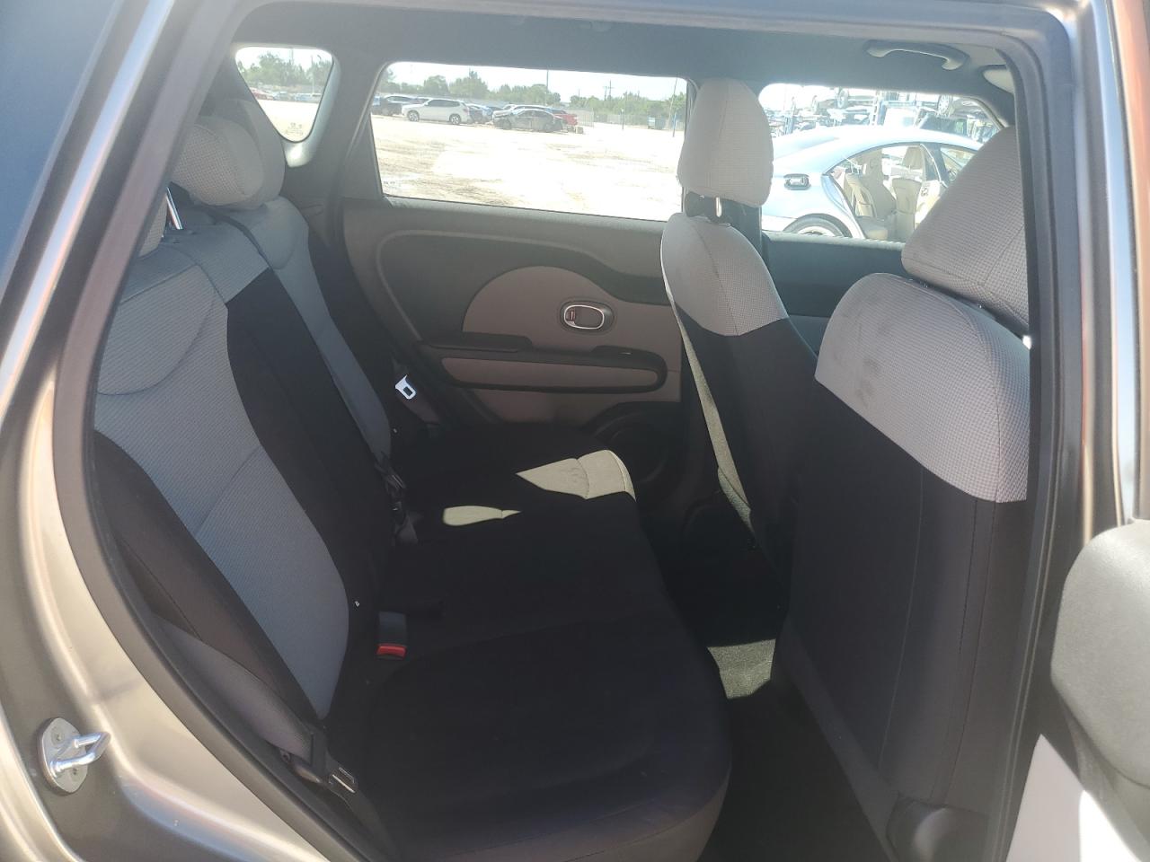 2019 Kia Soul - Image 10