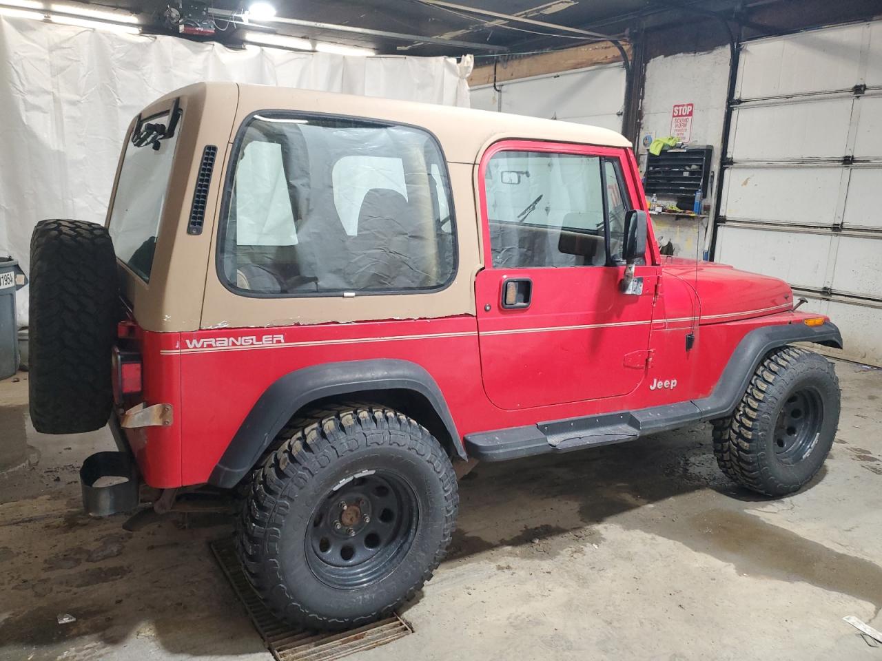 1995 Jeep Wrangler - Image 3