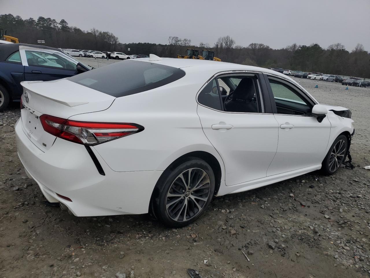 2019 Toyota Camry - Image 3