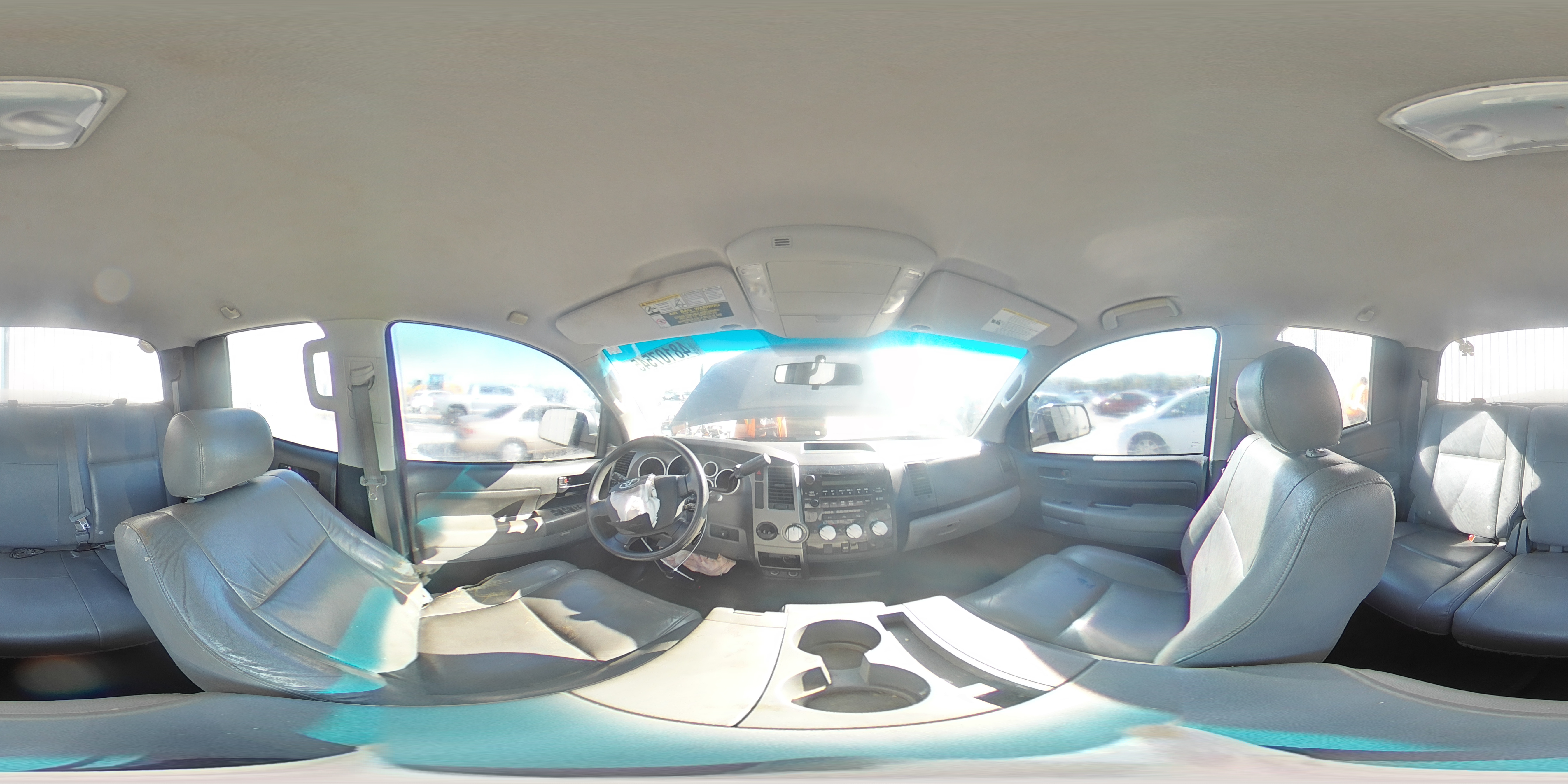 2013 Toyota Tundra - Image 12