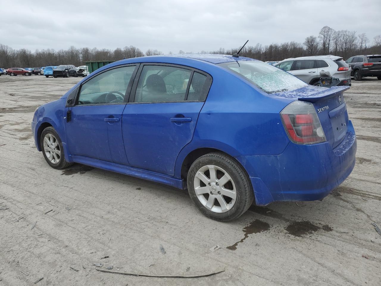2012 Nissan Sentra - Image 2