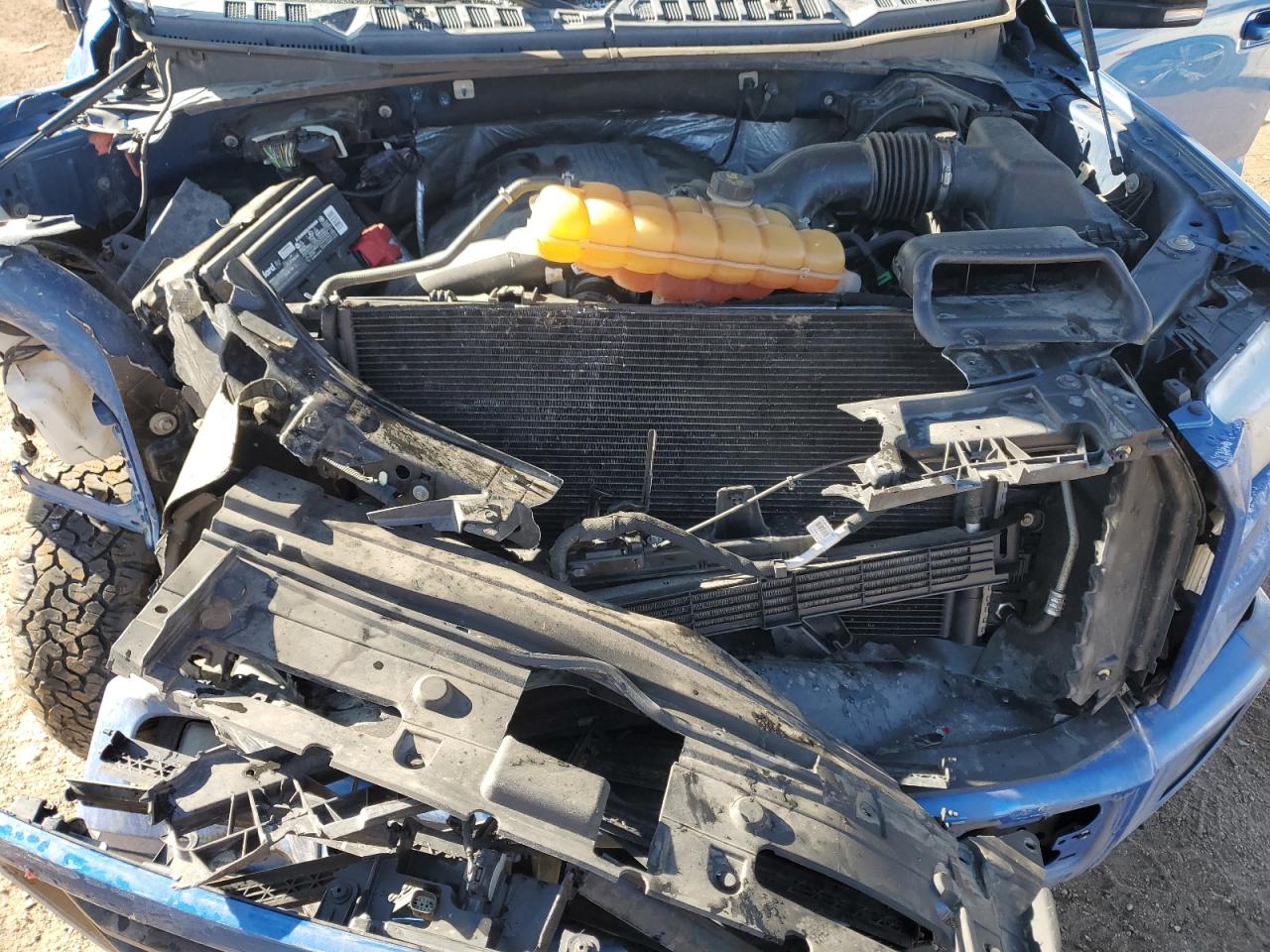2015 Ford F-150 - Image 11