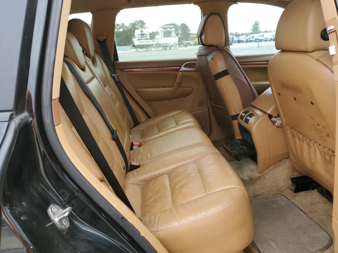 2005 Porsche Cayenne - Image 11