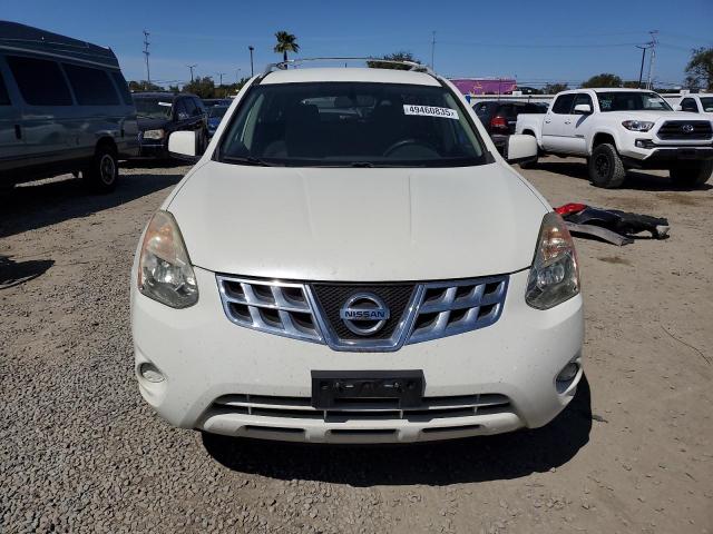  NISSAN ROGUE 2013 Белы