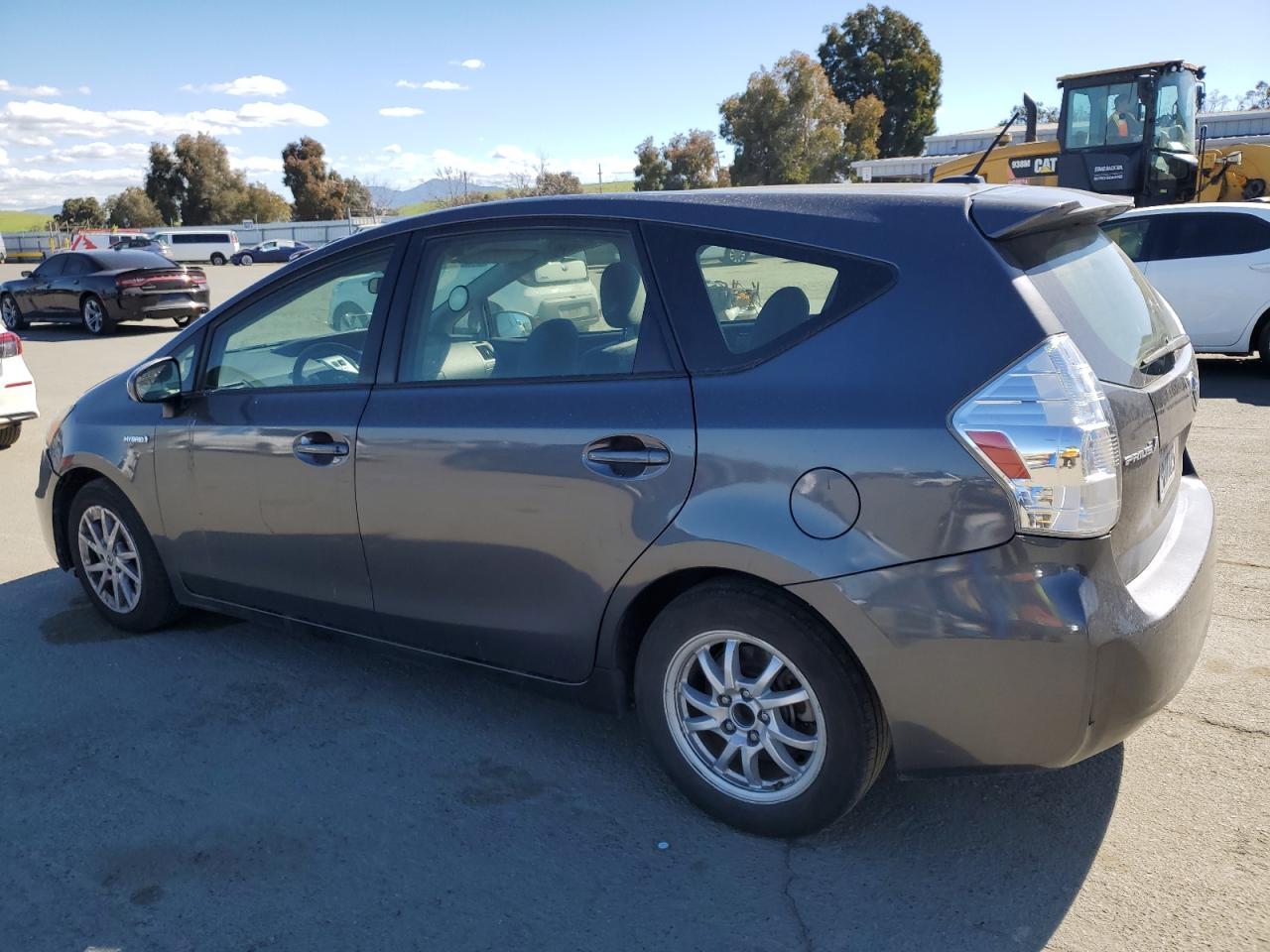 2013 Toyota Prius - Image 2