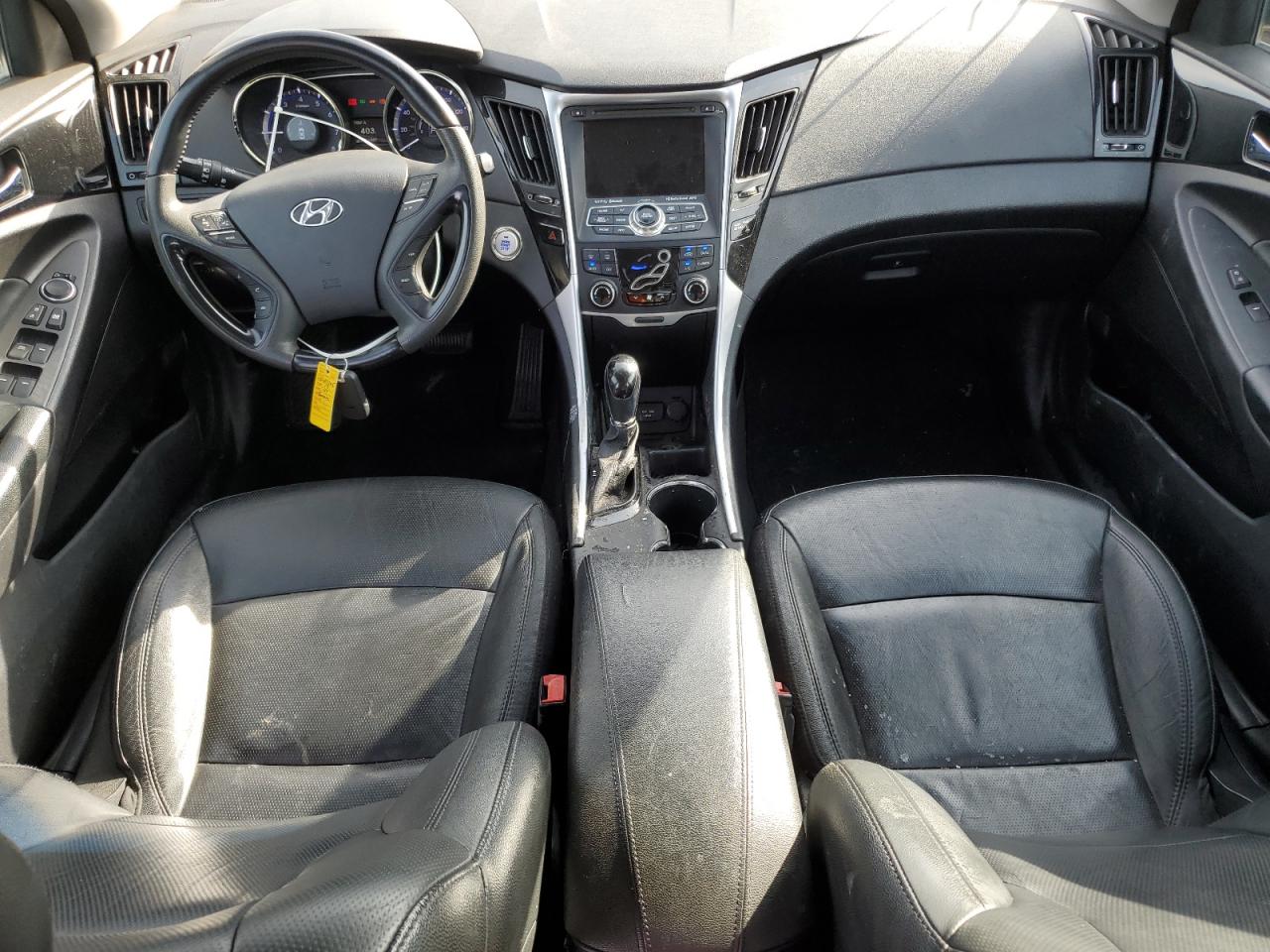 2013 Hyundai Sonata - Image 8