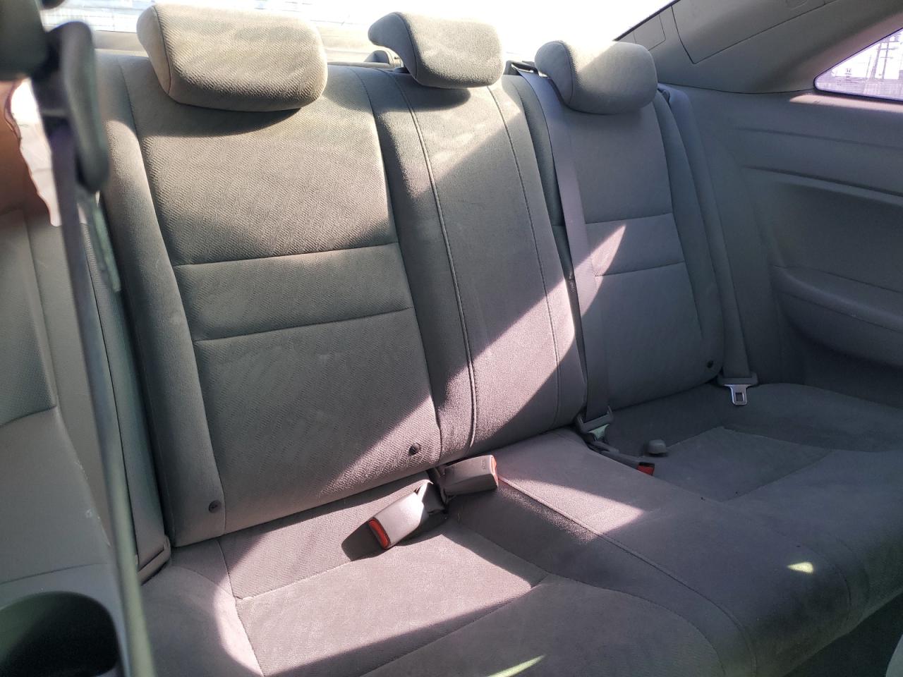 2010 Honda Civic - Image 10