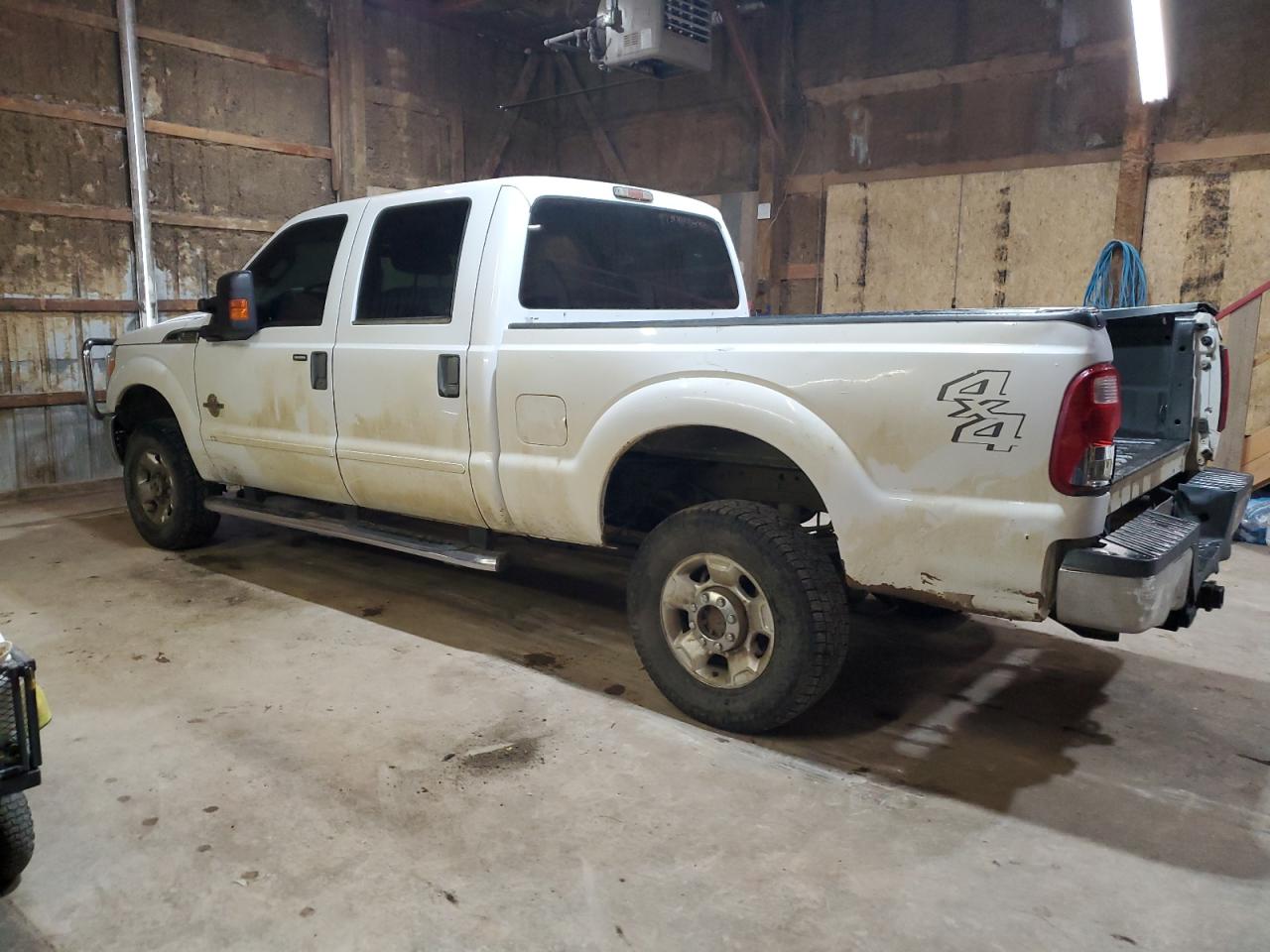 2011 Ford F350 - Image 2