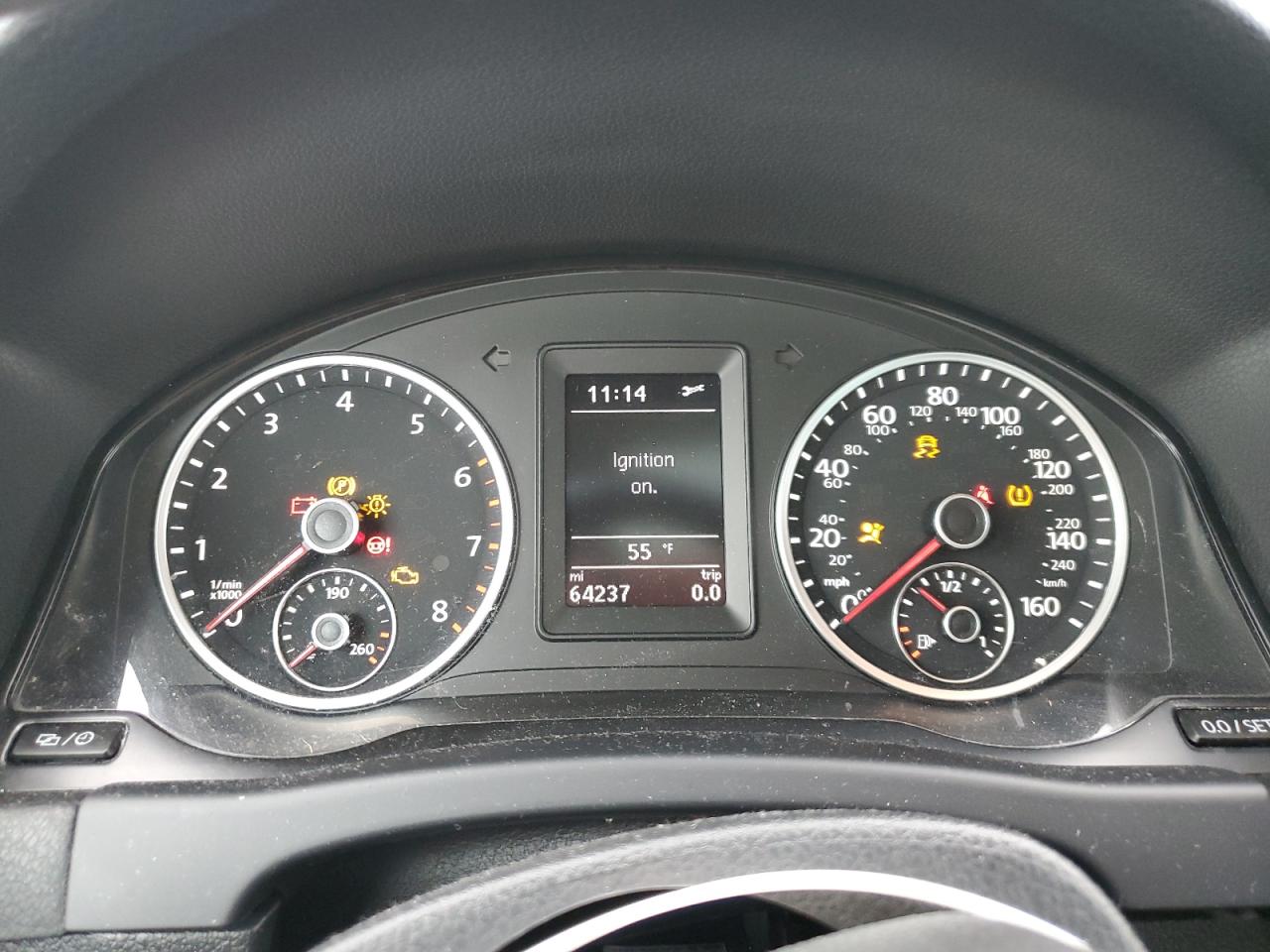 2016 Volkswagen Tiguan - Image 9