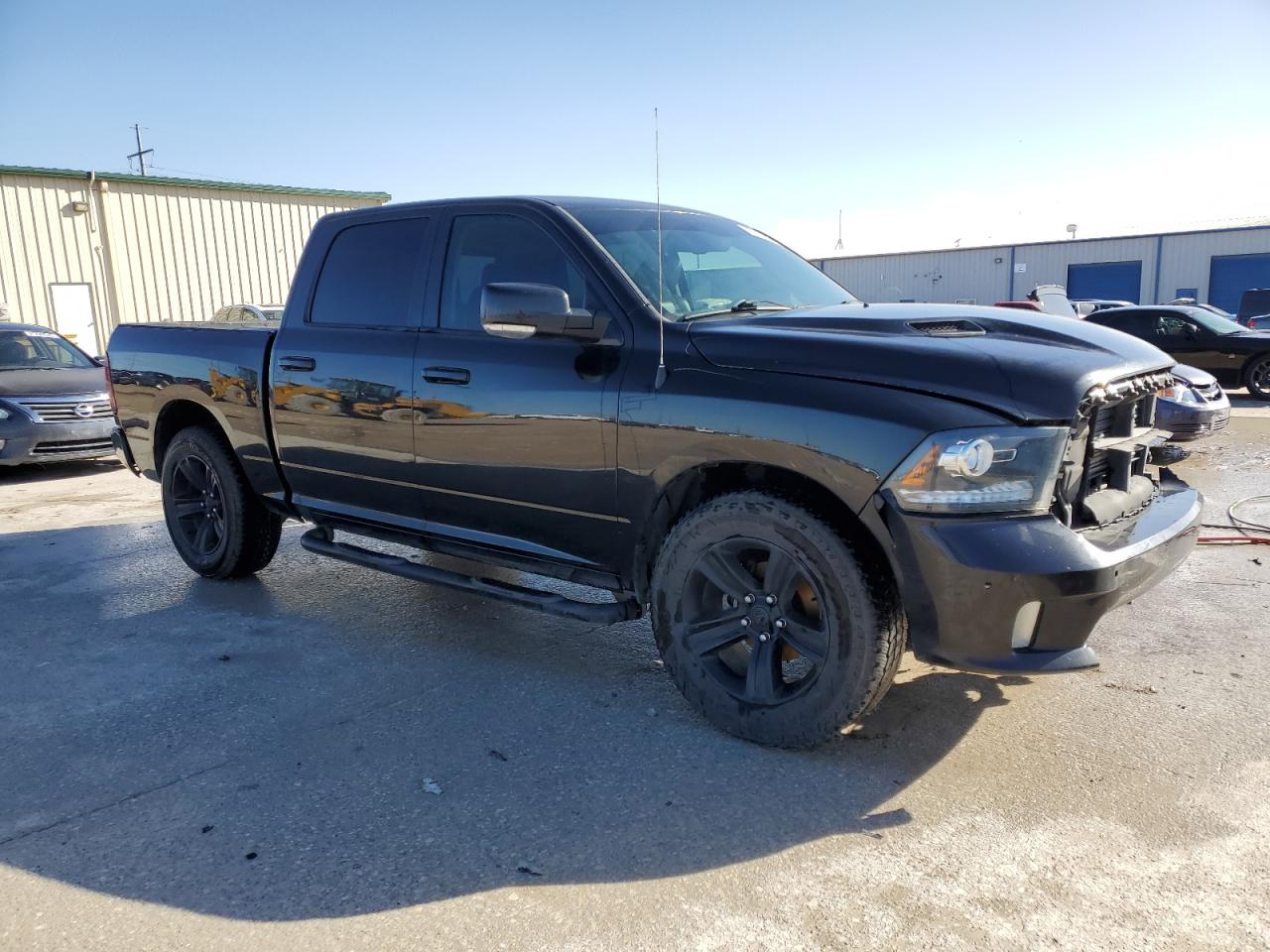 2016 RAM 1500 - Image 4
