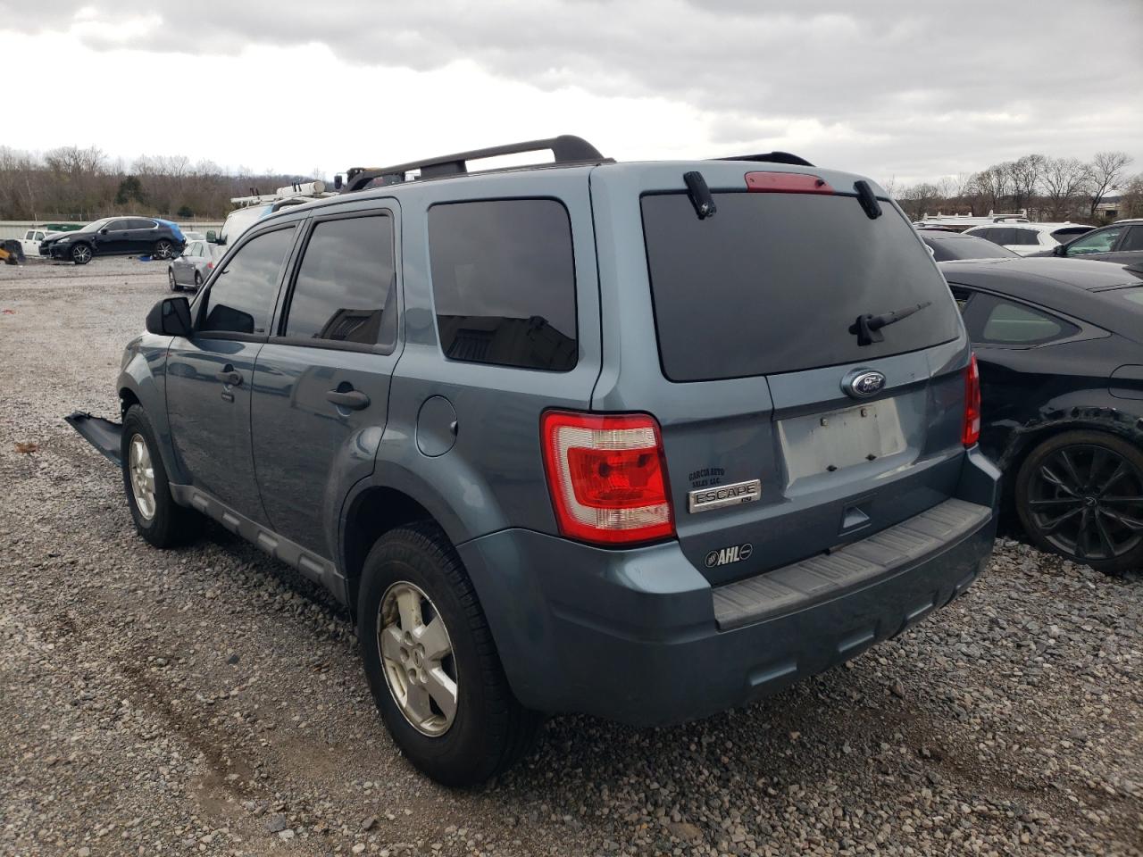 2010 Ford Escape - Image 2