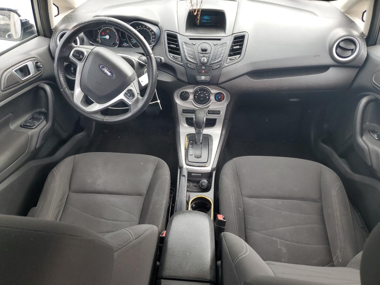 2014 Ford Fiesta - Image 8