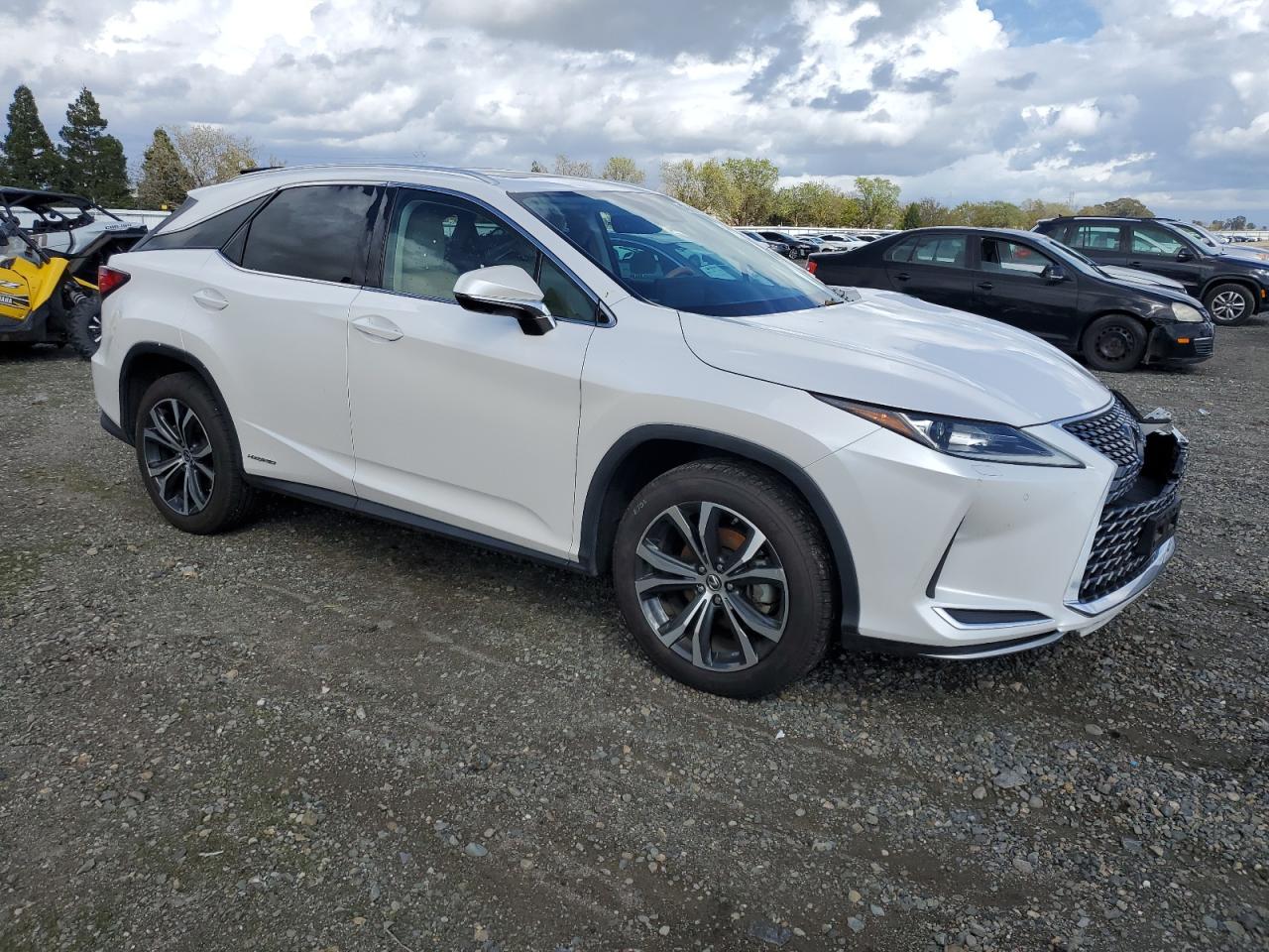 2022 Lexus RX - Image 4