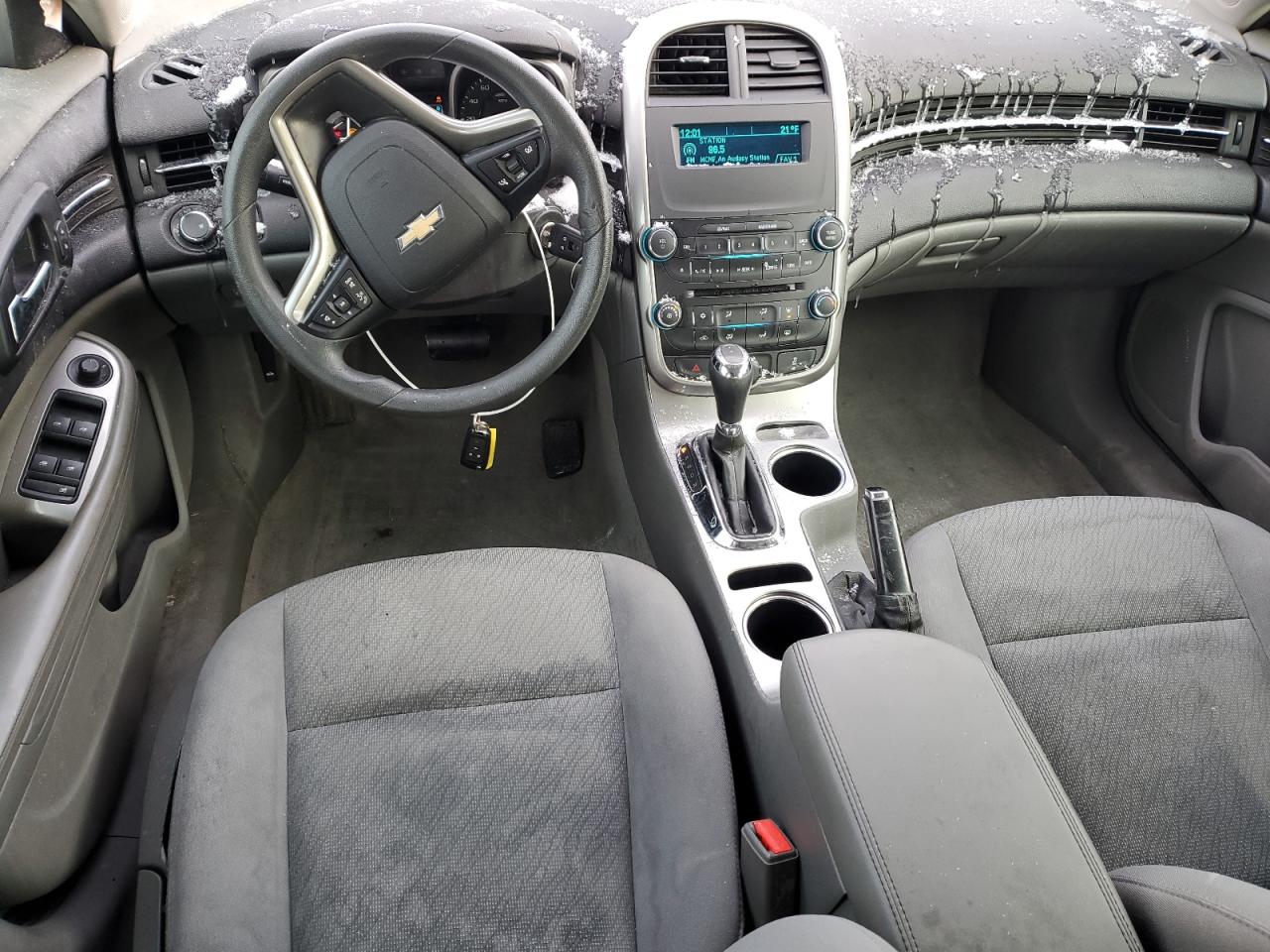 2016 Chevrolet Malibu - Image 8