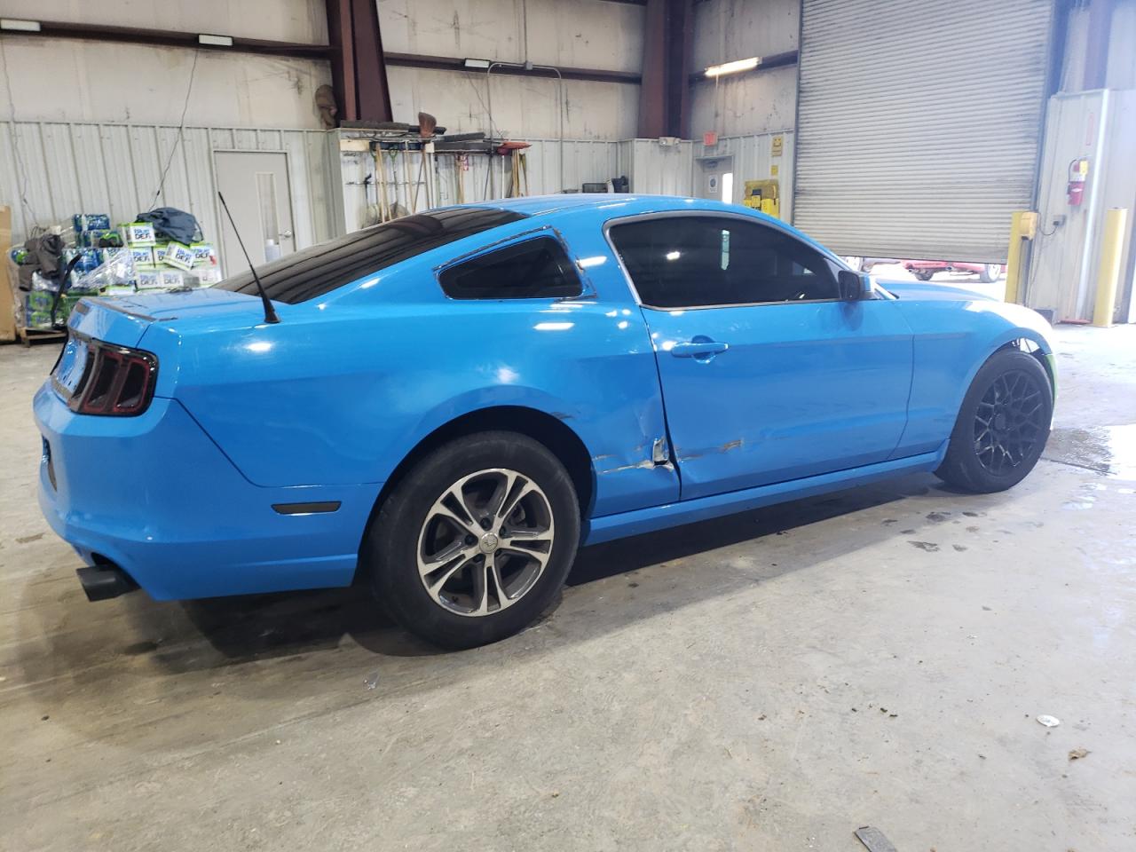 2013 Ford Mustang - Image 3