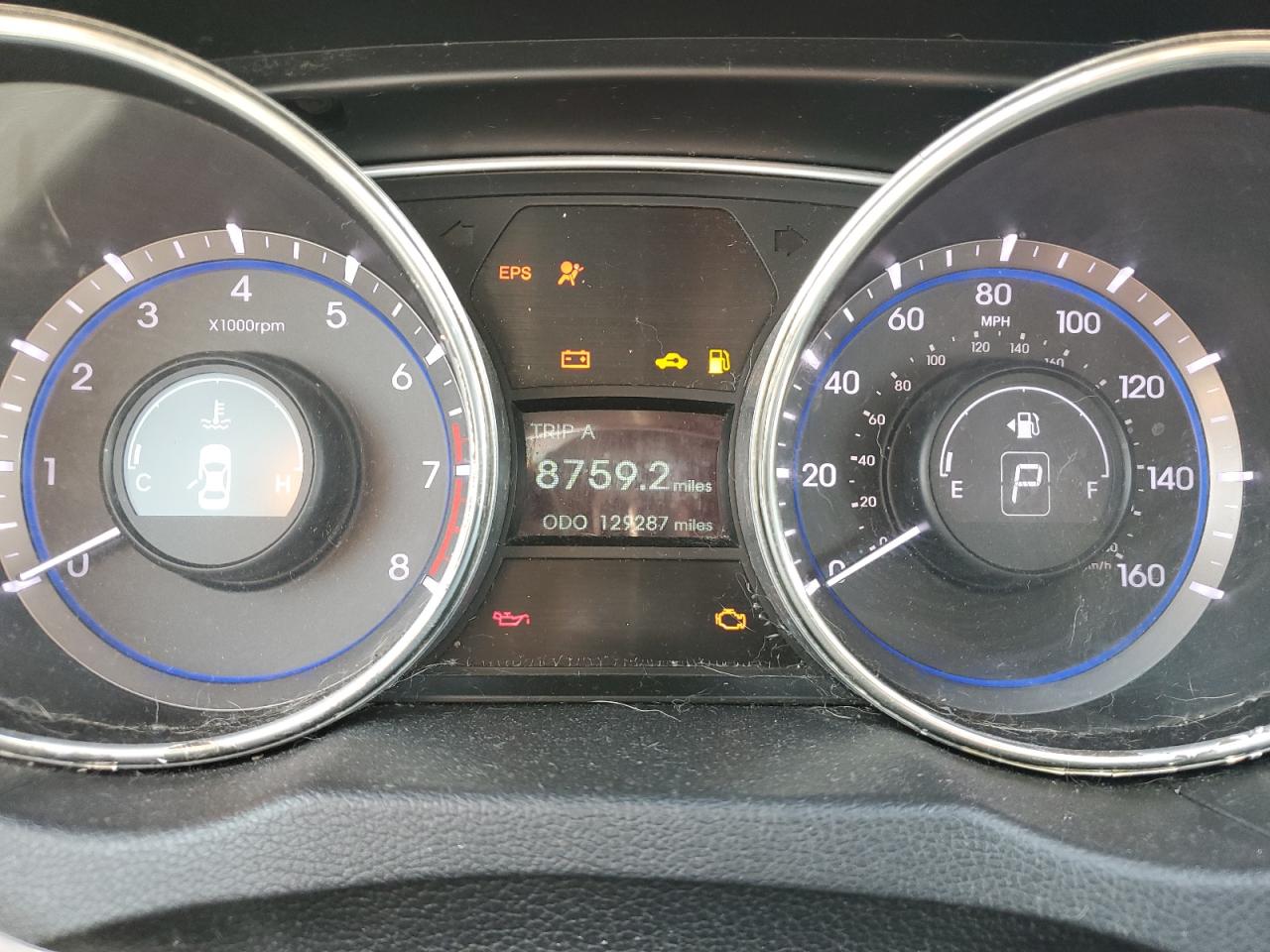 2011 Hyundai Sonata - Image 9