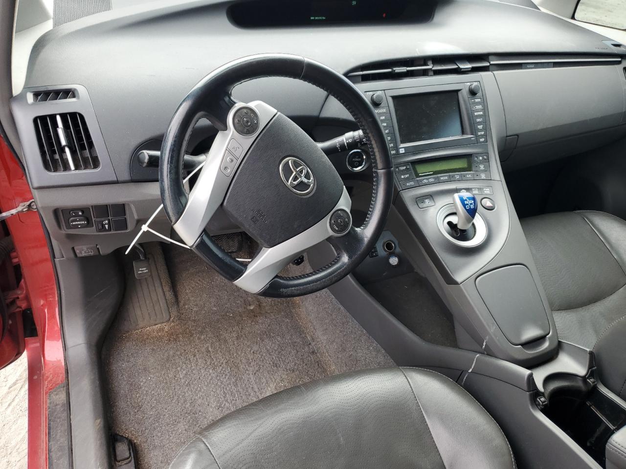 2011 Toyota Prius - Image 8