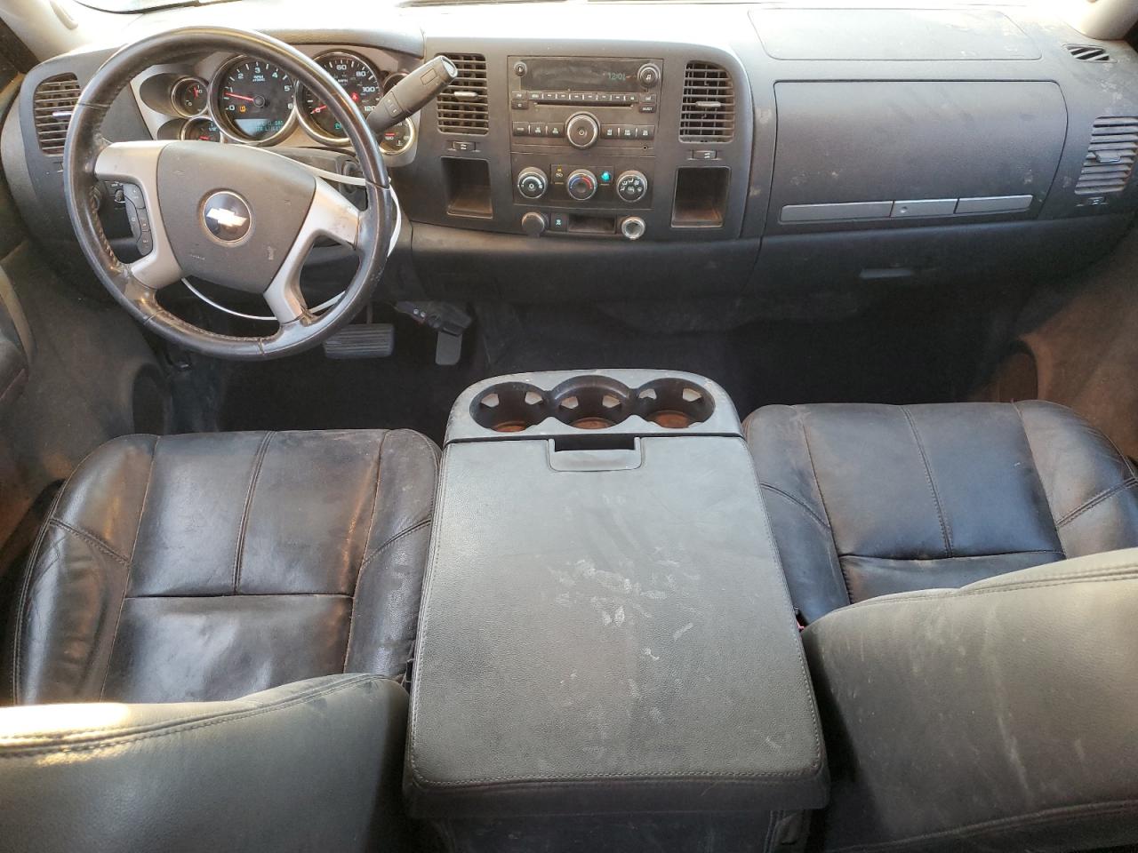 2009 Chevrolet Silverado - Image 8