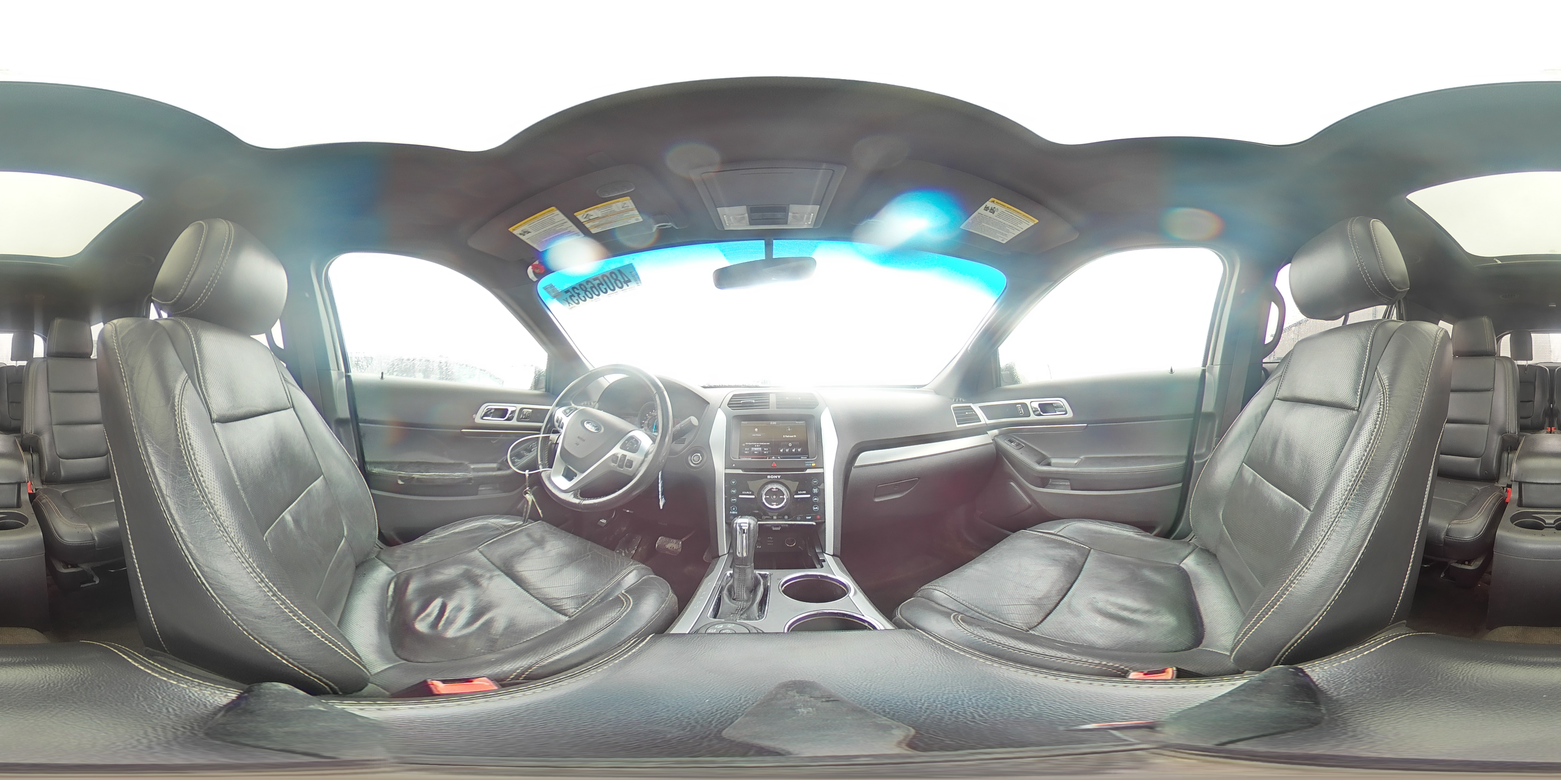 2014 Ford Explorer - Image 15