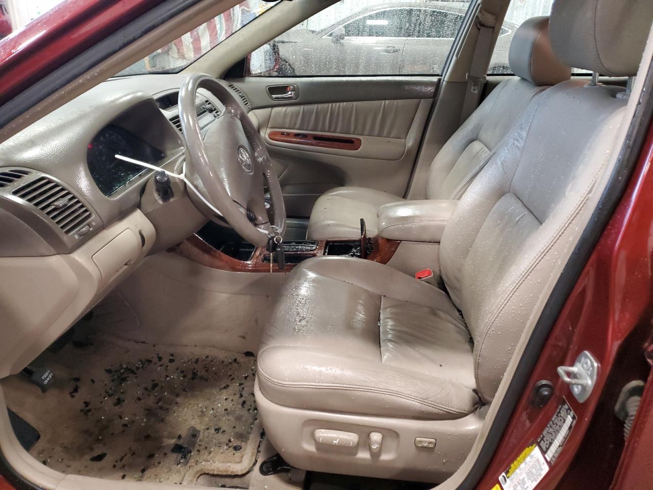 2004 Toyota Camry - Image 7