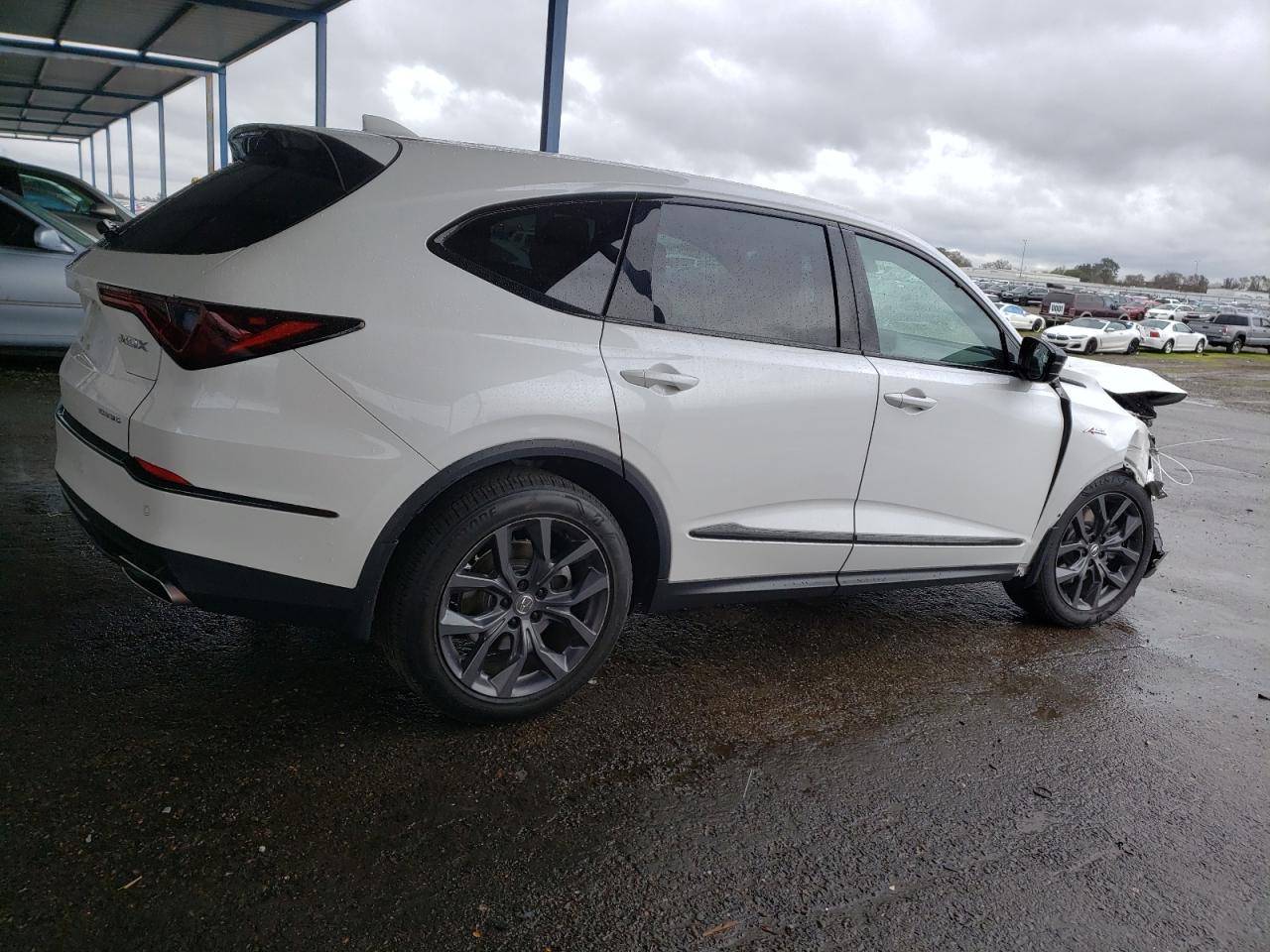 2023 Acura MDX - Image 3