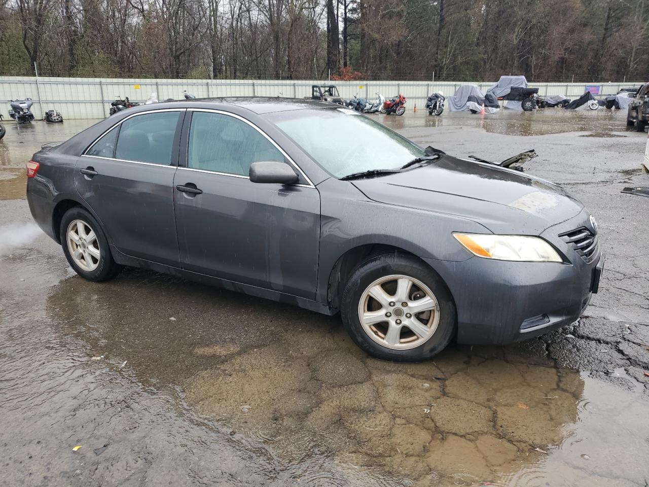2009 Toyota Camry - Image 4