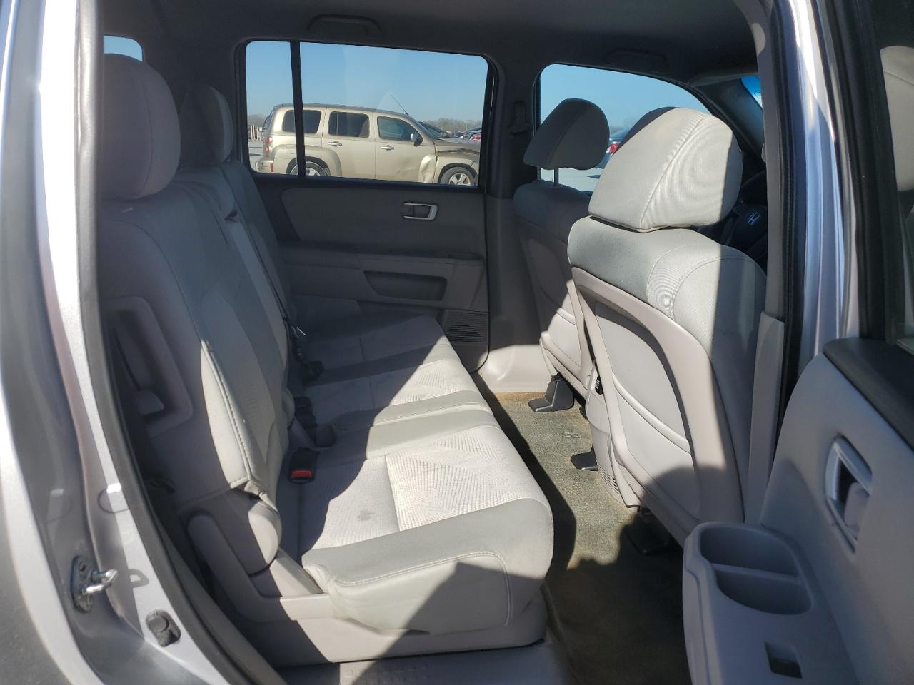 2014 Honda Pilot - Image 11