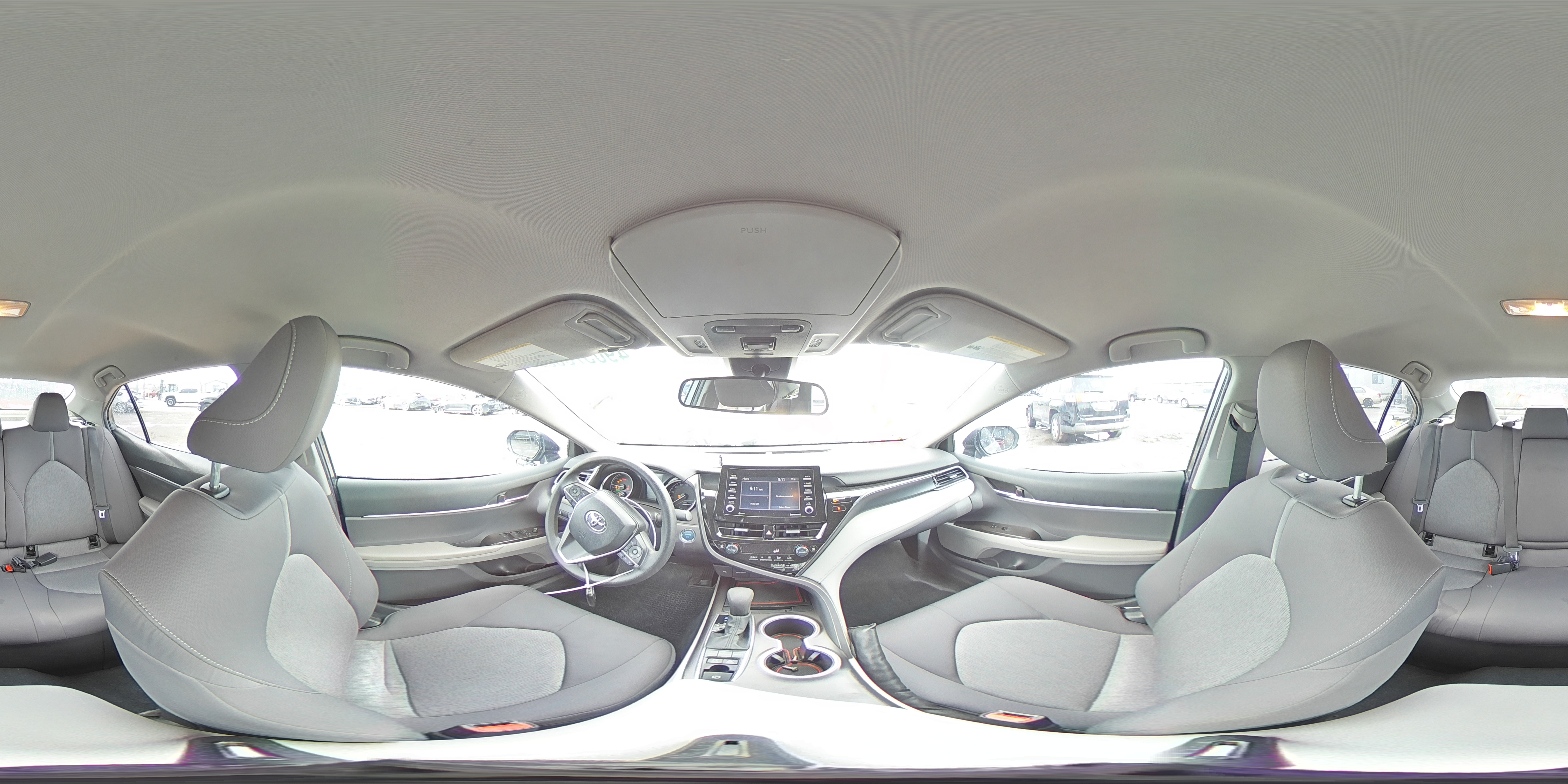 2022 Toyota Camry - Image 12