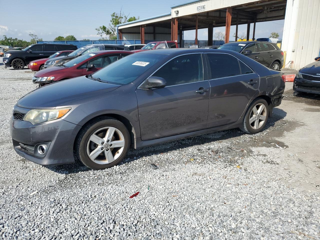 2014 Toyota Camry L for Sale in Riverview, FL - Rear End