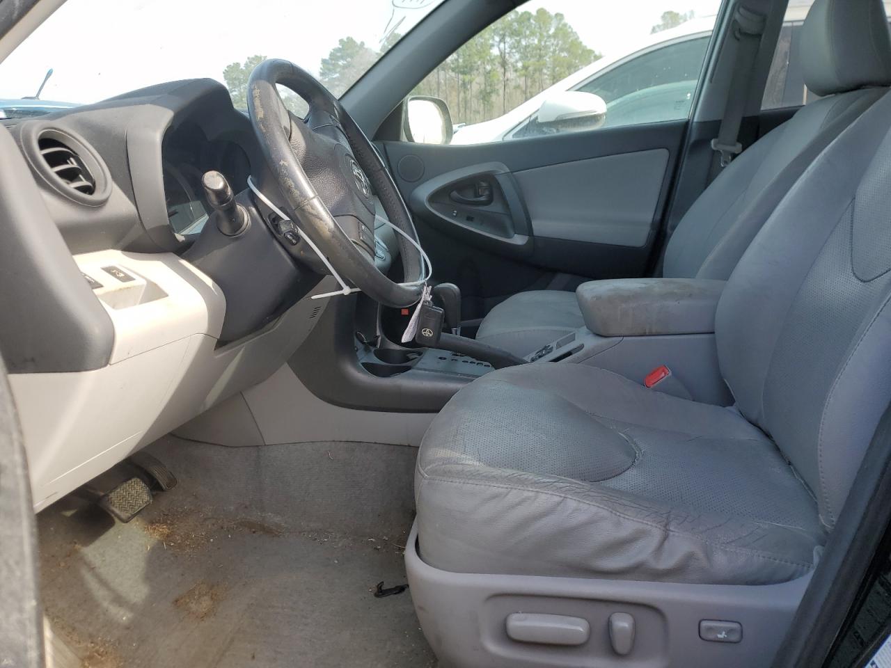2011 Toyota RAV 4 - Image 7