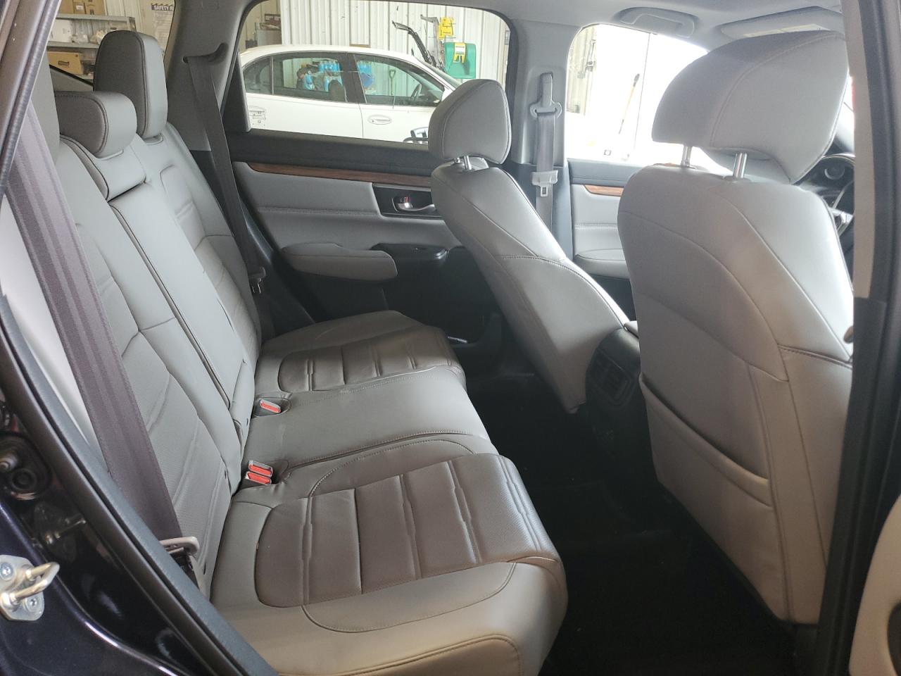 2017 Honda CR-V - Image 10