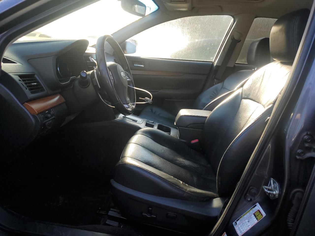 2014 Subaru Outback - Image 7