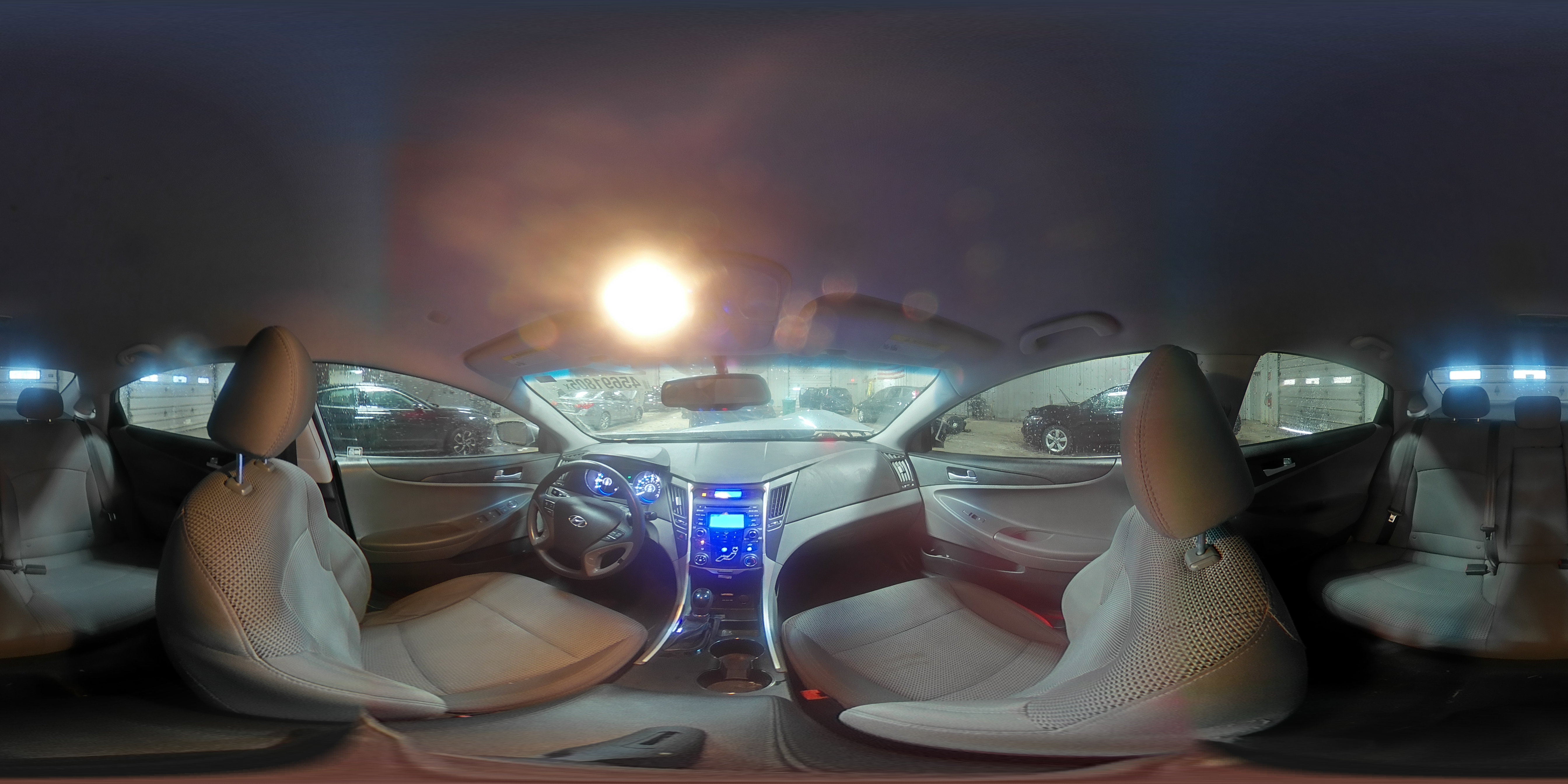 2012 Hyundai Sonata - Image 12