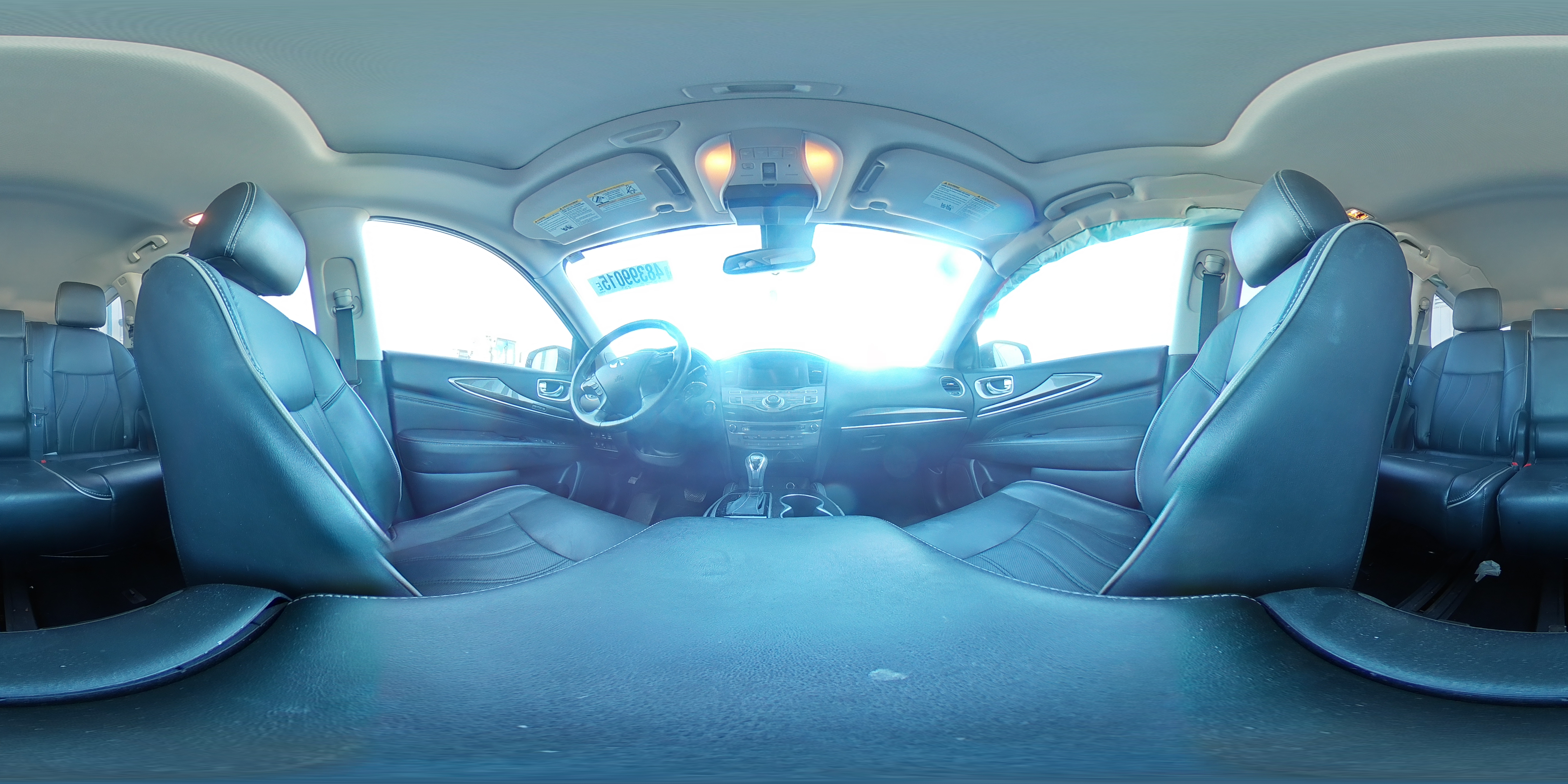 2017 Infiniti QX60 - Image 12