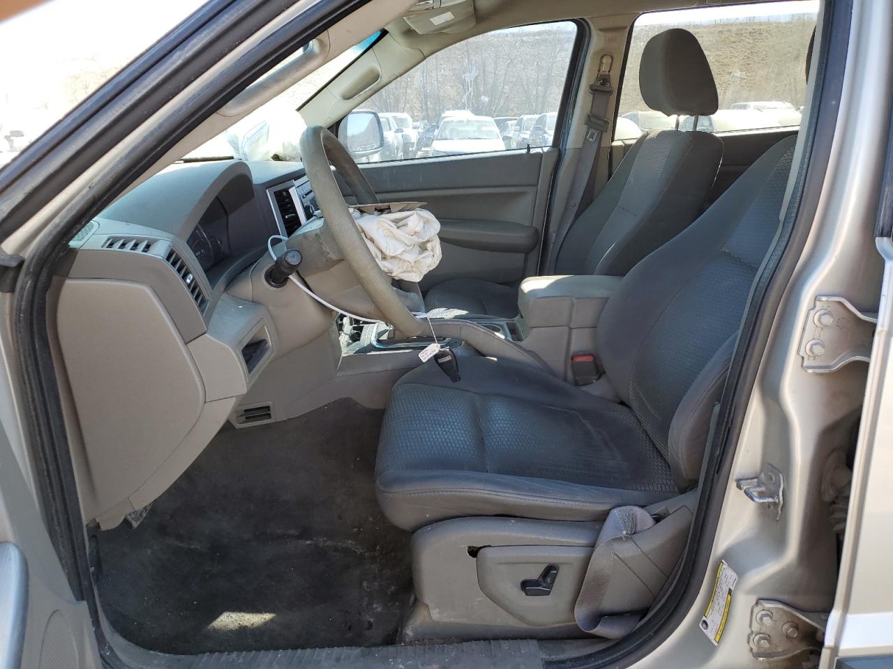 2008 Jeep Grand Cherokee Laredo VIN: 1J8GR48K28C204805 Lot: 47351565