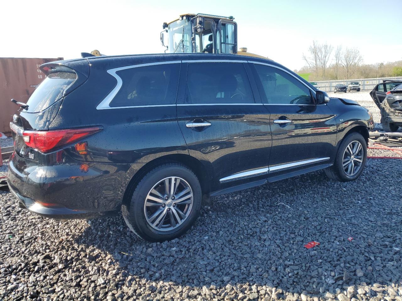 2020 Infiniti QX60 - Image 3