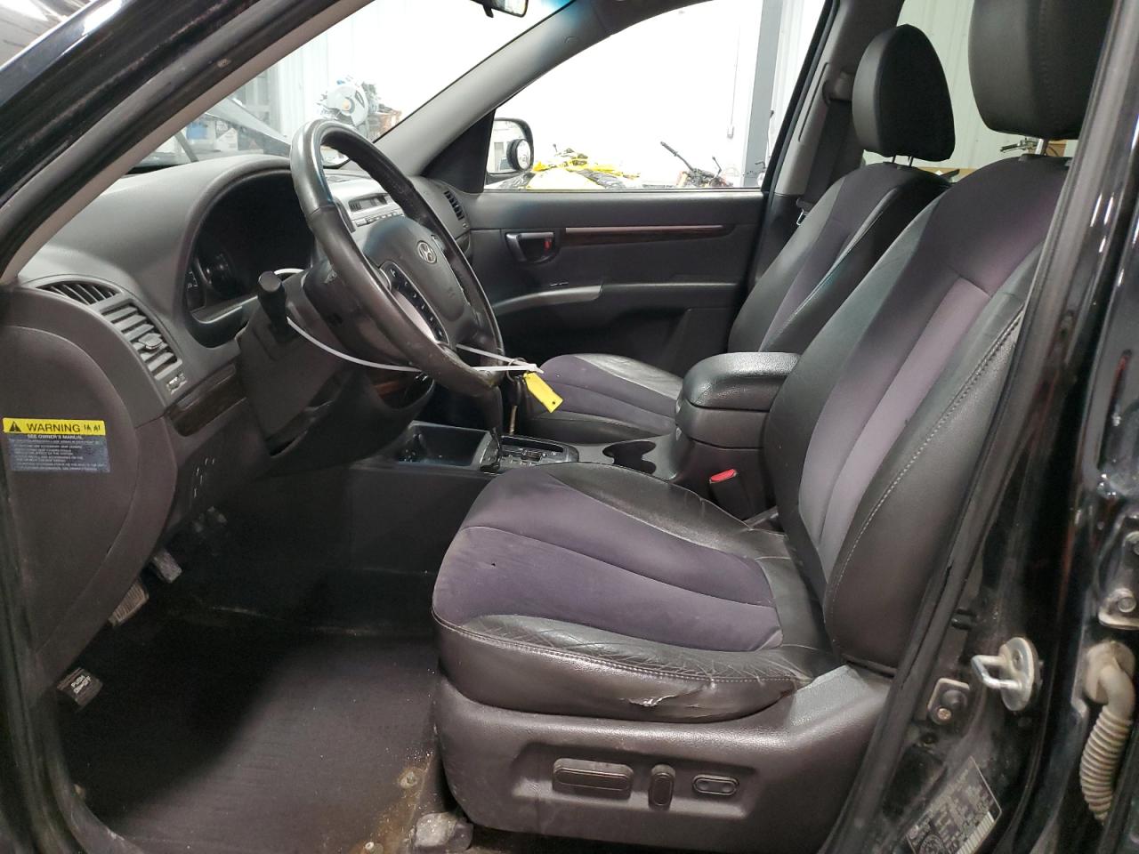 2010 Hyundai Santa Fe - Image 7