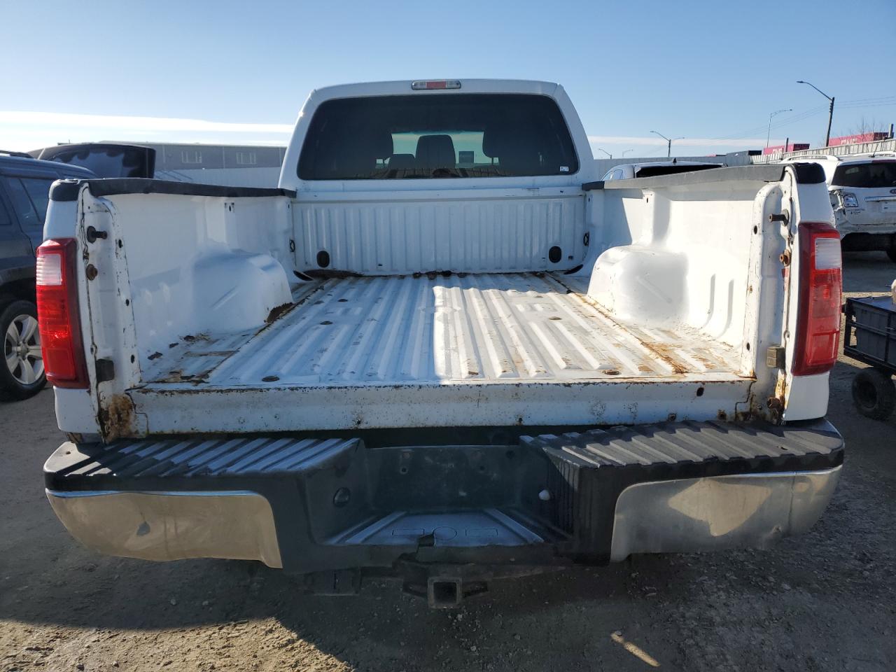 2012 Ford F350 - Image 6