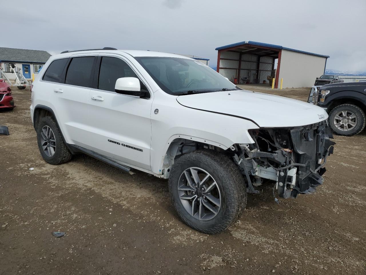2020 Jeep Grand Cherokee - Image 4