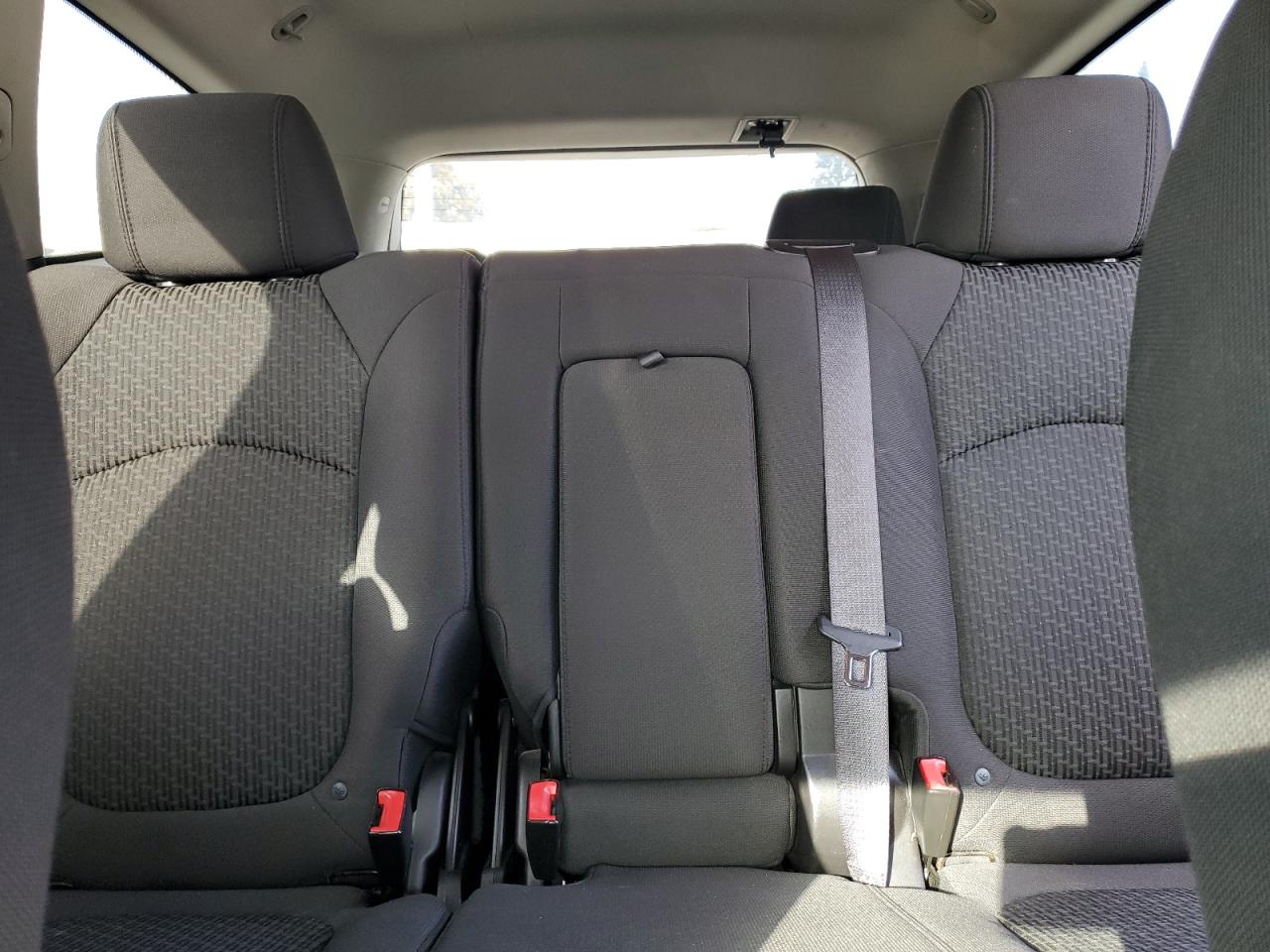 2010 Chevrolet Traverse - Image 10