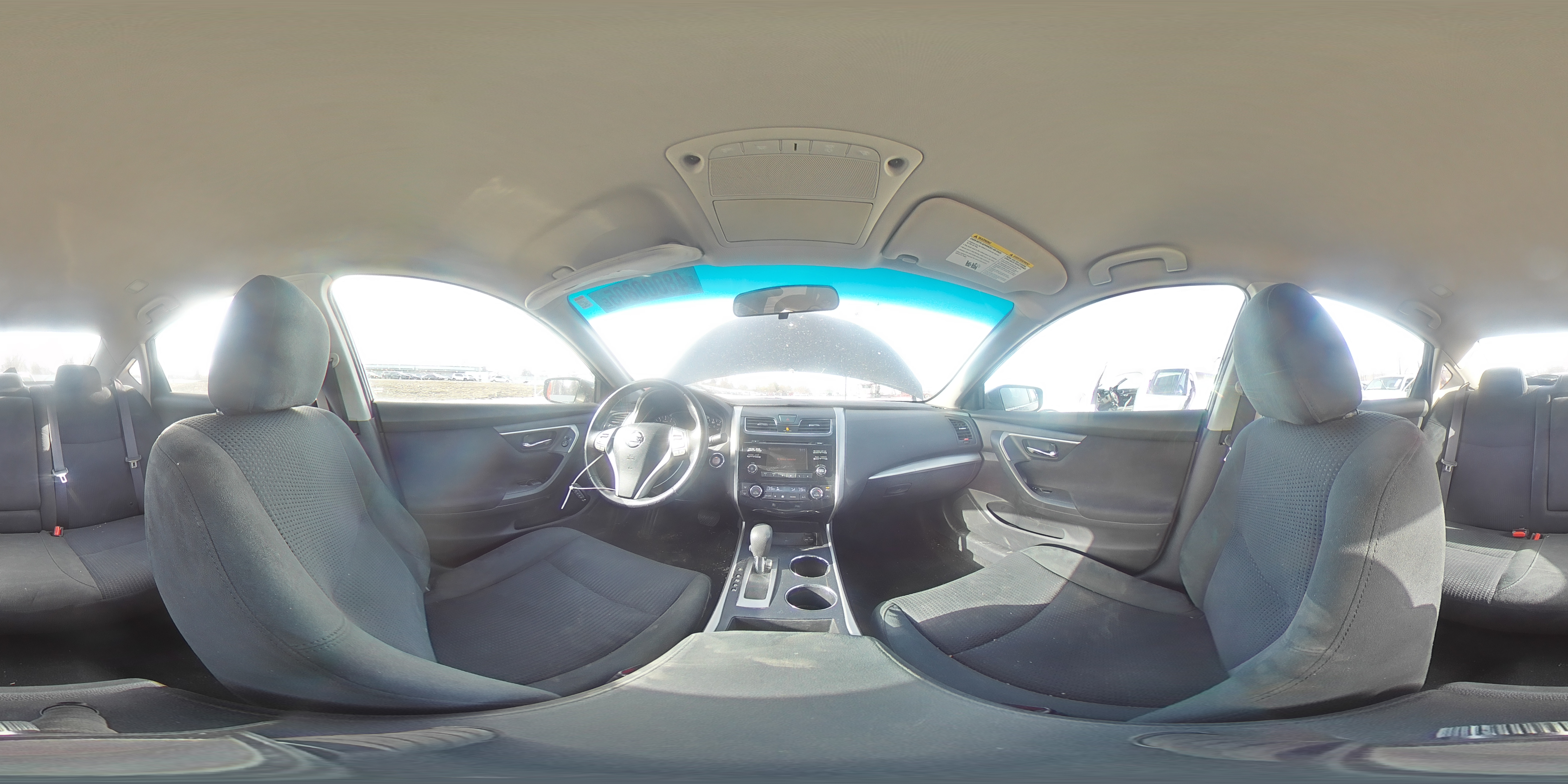 2015 Nissan Altima - Image 13