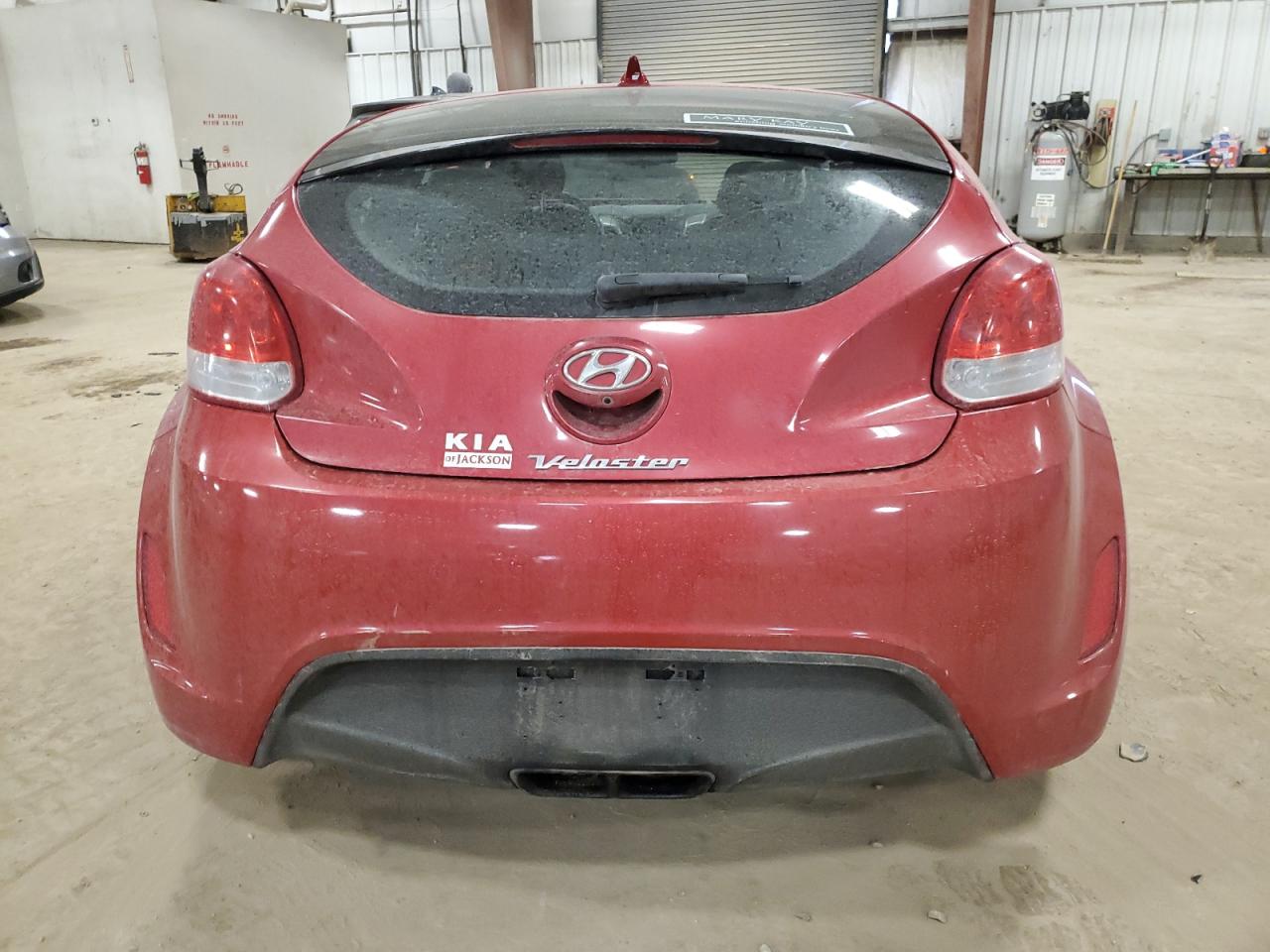 2014 Hyundai Veloster - Image 6