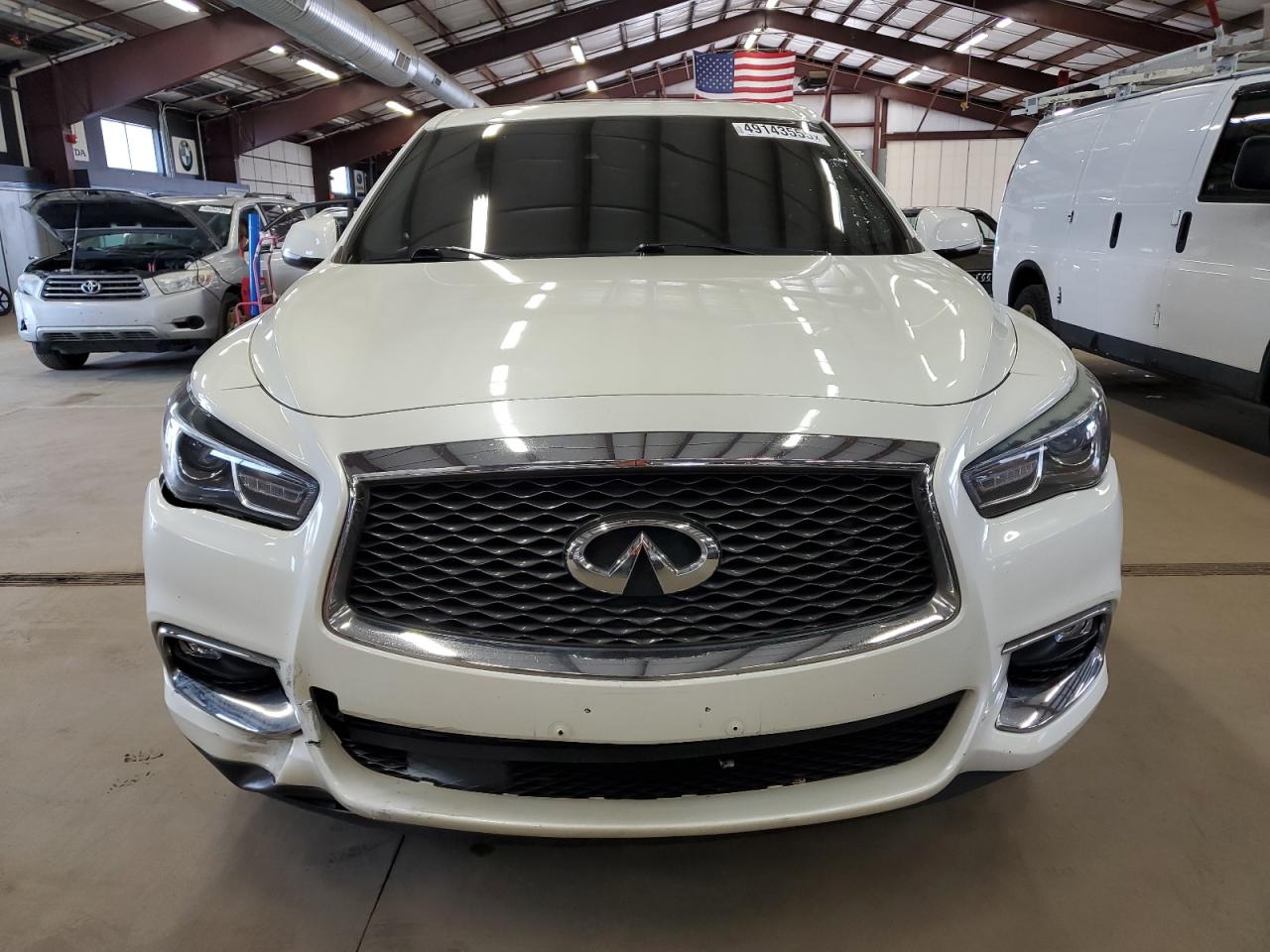 2019 Infiniti QX60 - Image 5